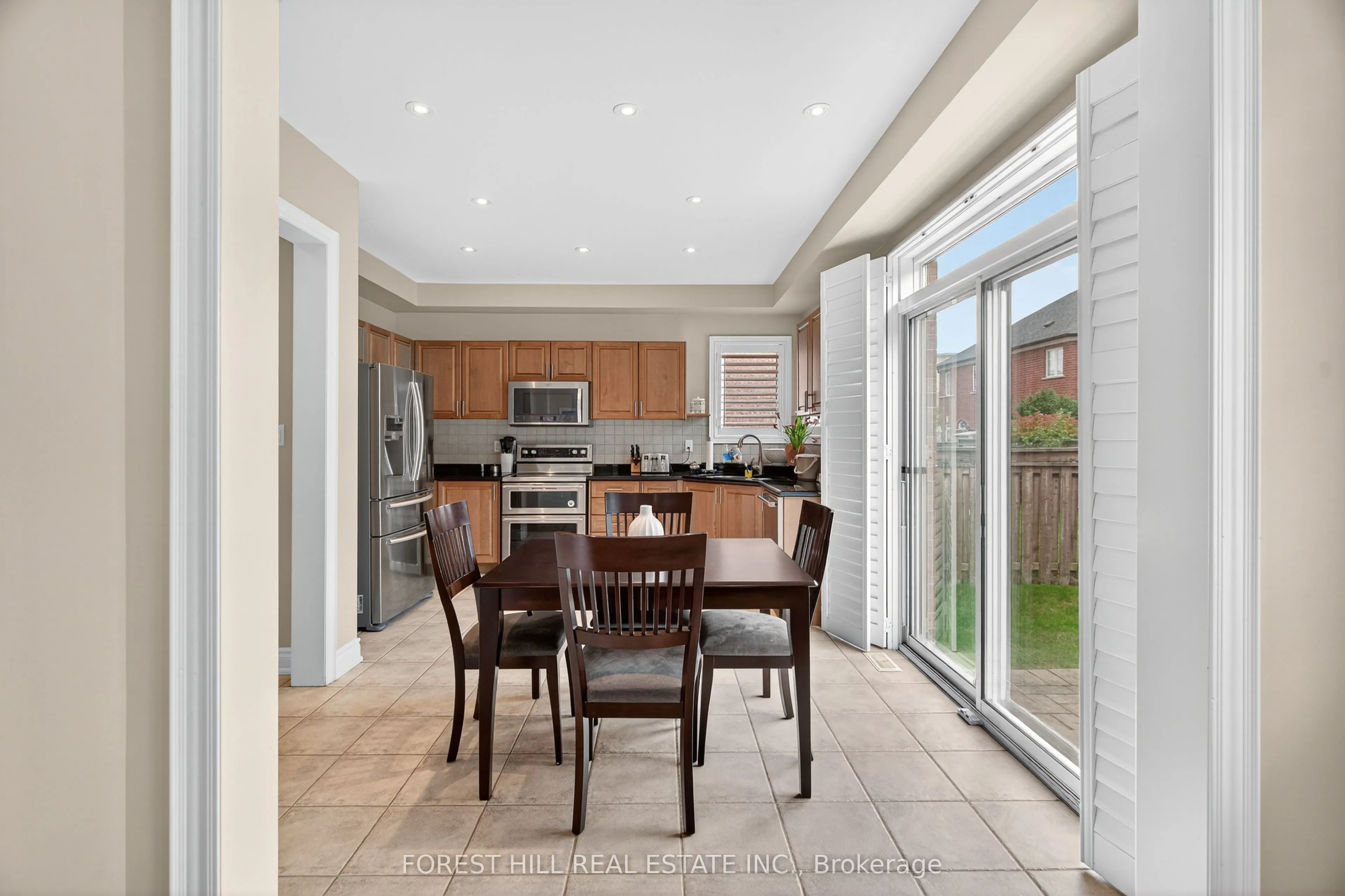 10 Mendel Crescent