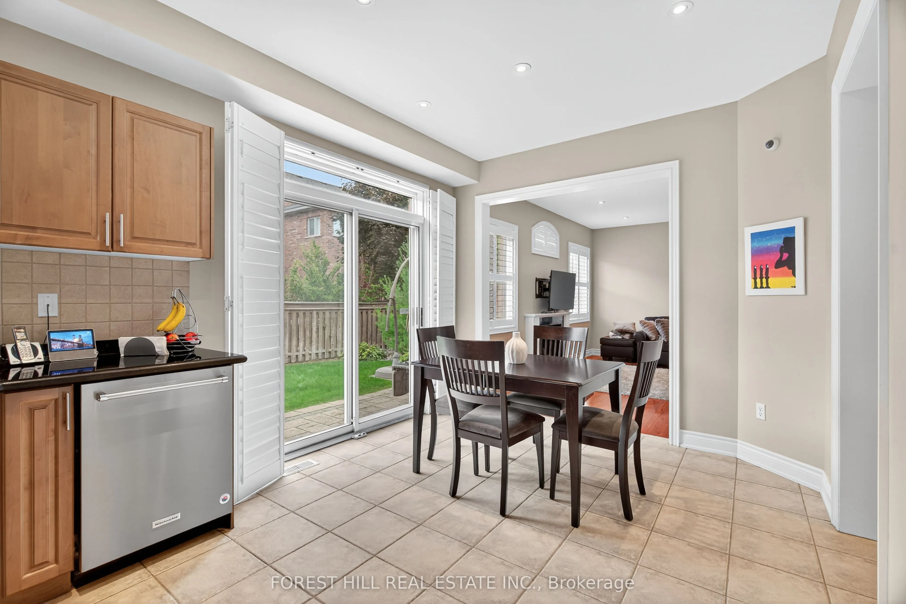 10 Mendel Crescent