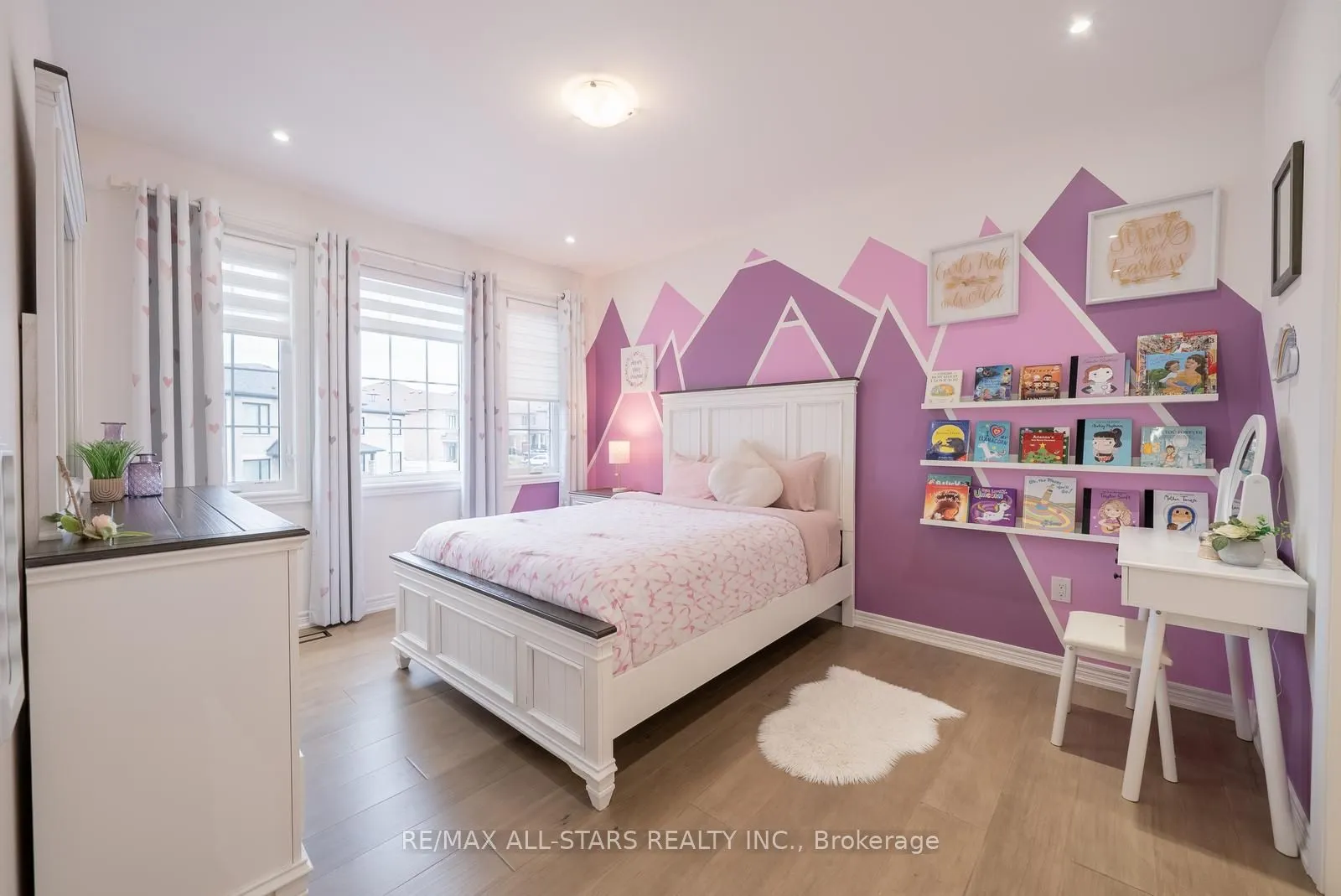 58 Boundary Boulevard