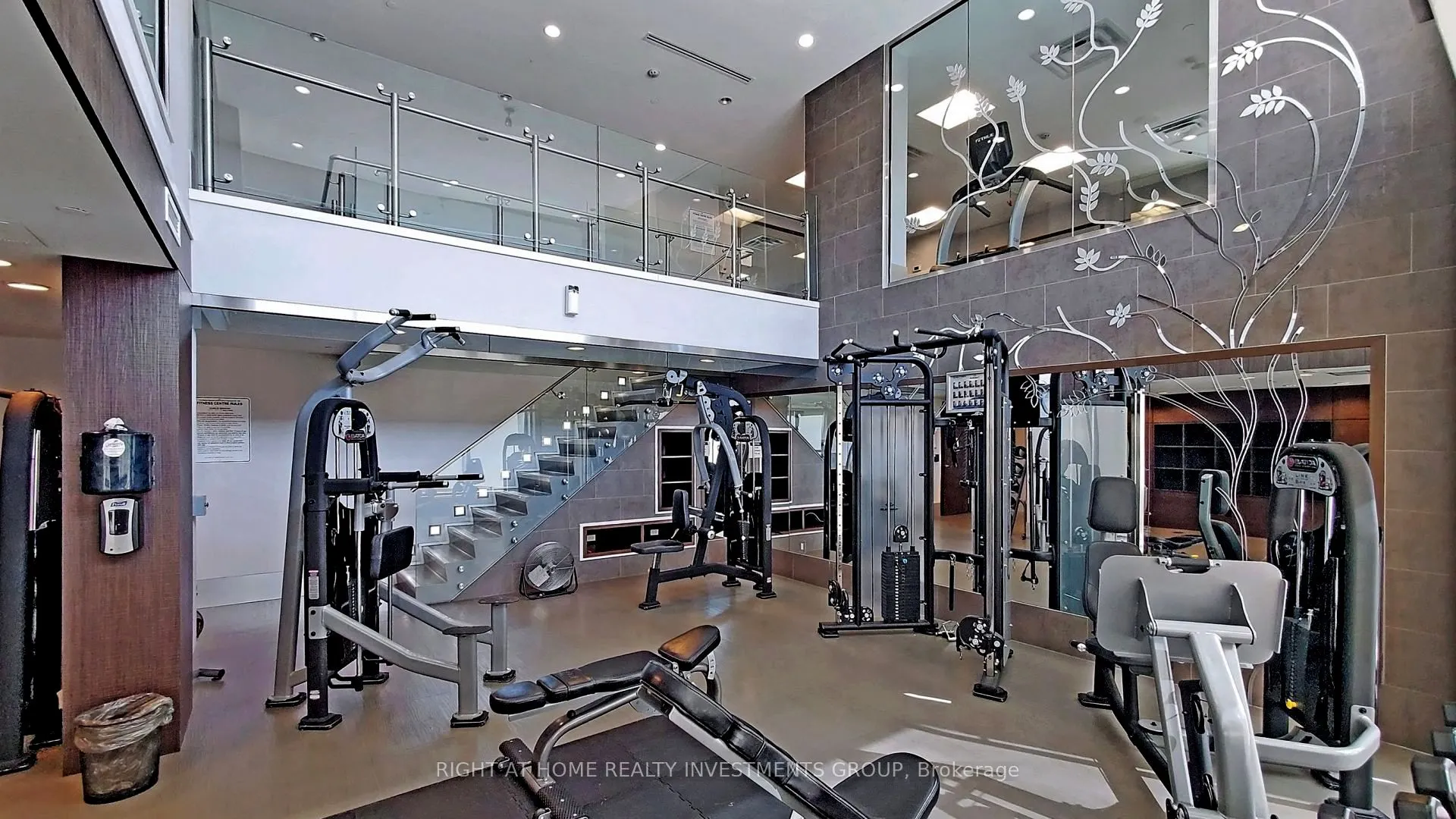 7608 Yonge Street, #430
