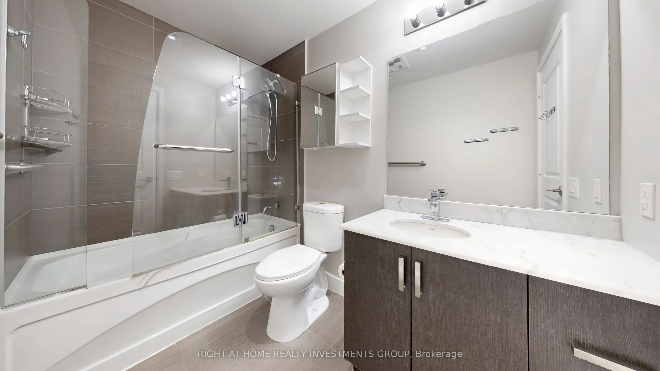 7608 Yonge Street, #430