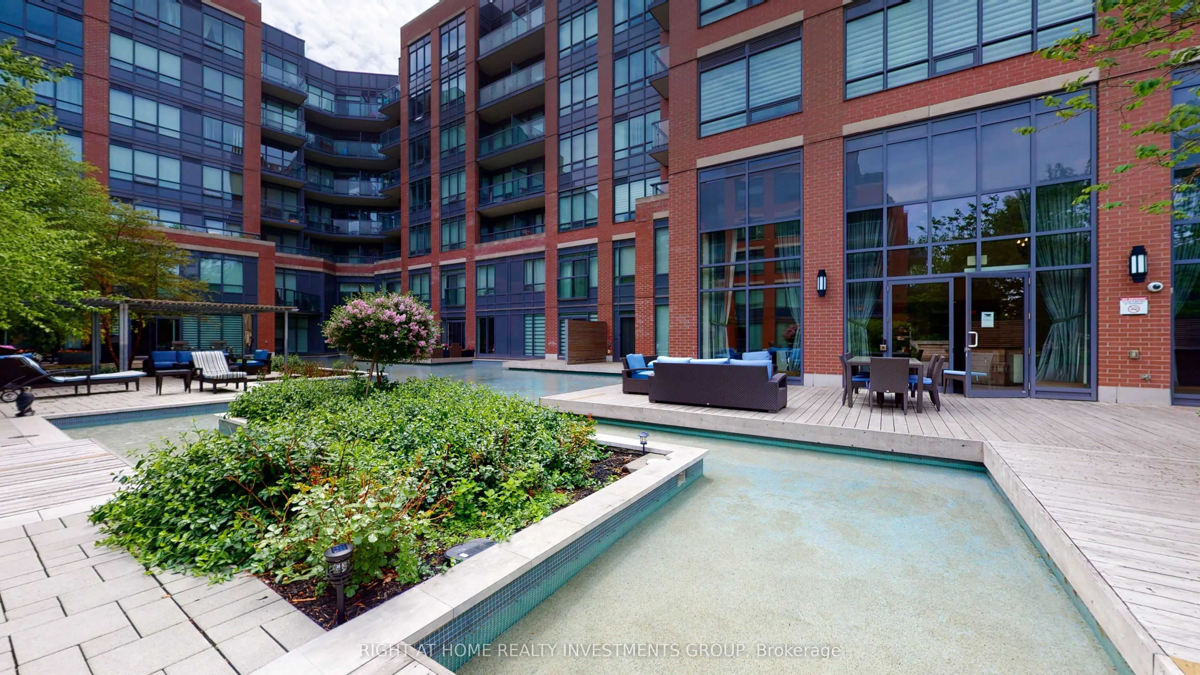 7608 Yonge Street, #430