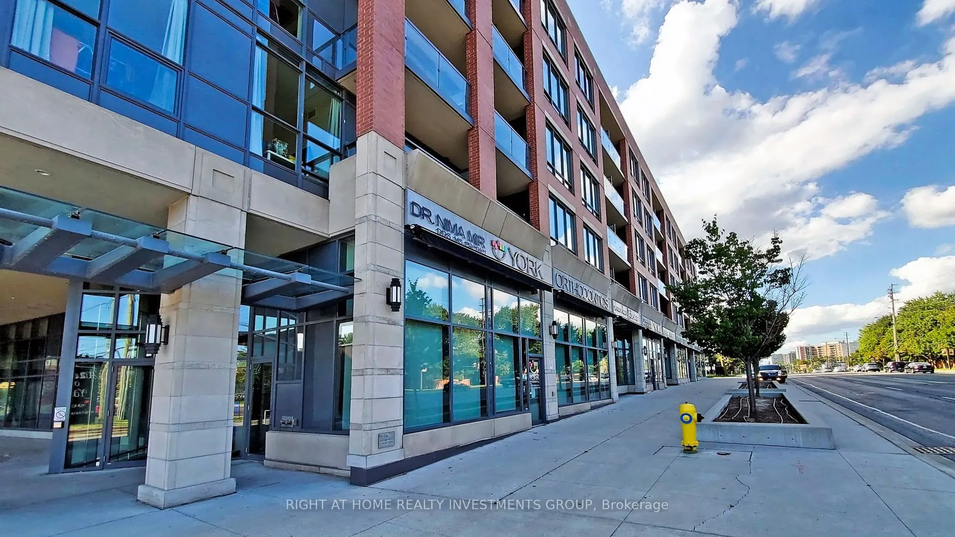 7608 Yonge Street, #430