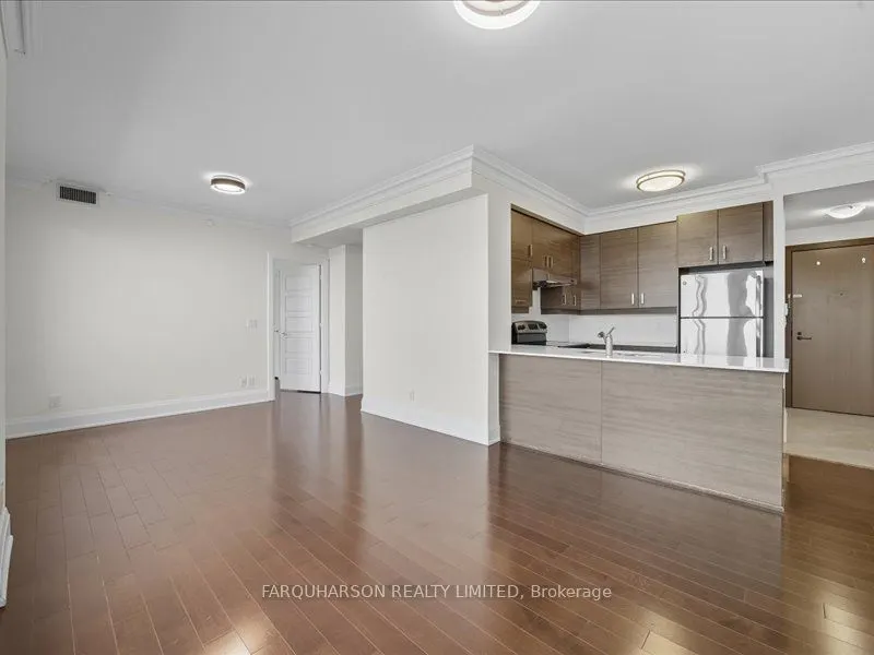 8200 Birchmount Road, #Rg6