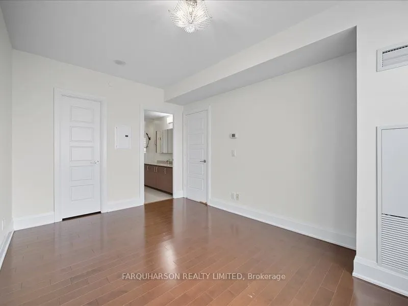 8200 Birchmount Road, #Rg6