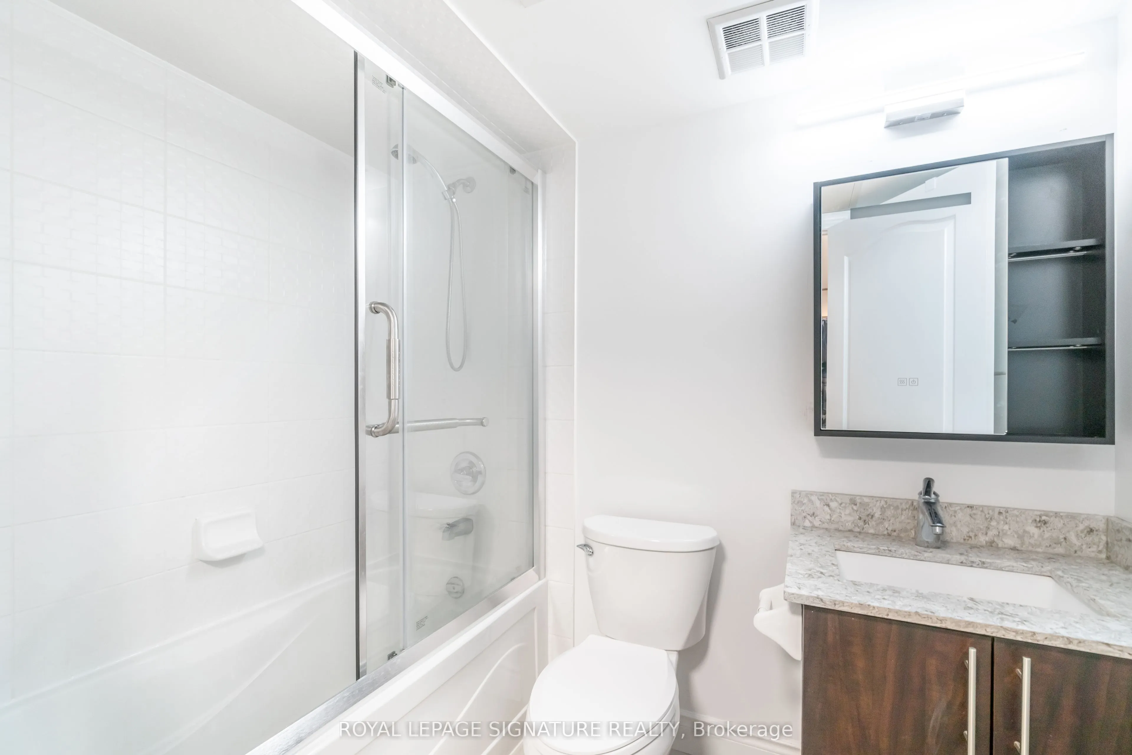 60 South Town Centre Boulevard, #809