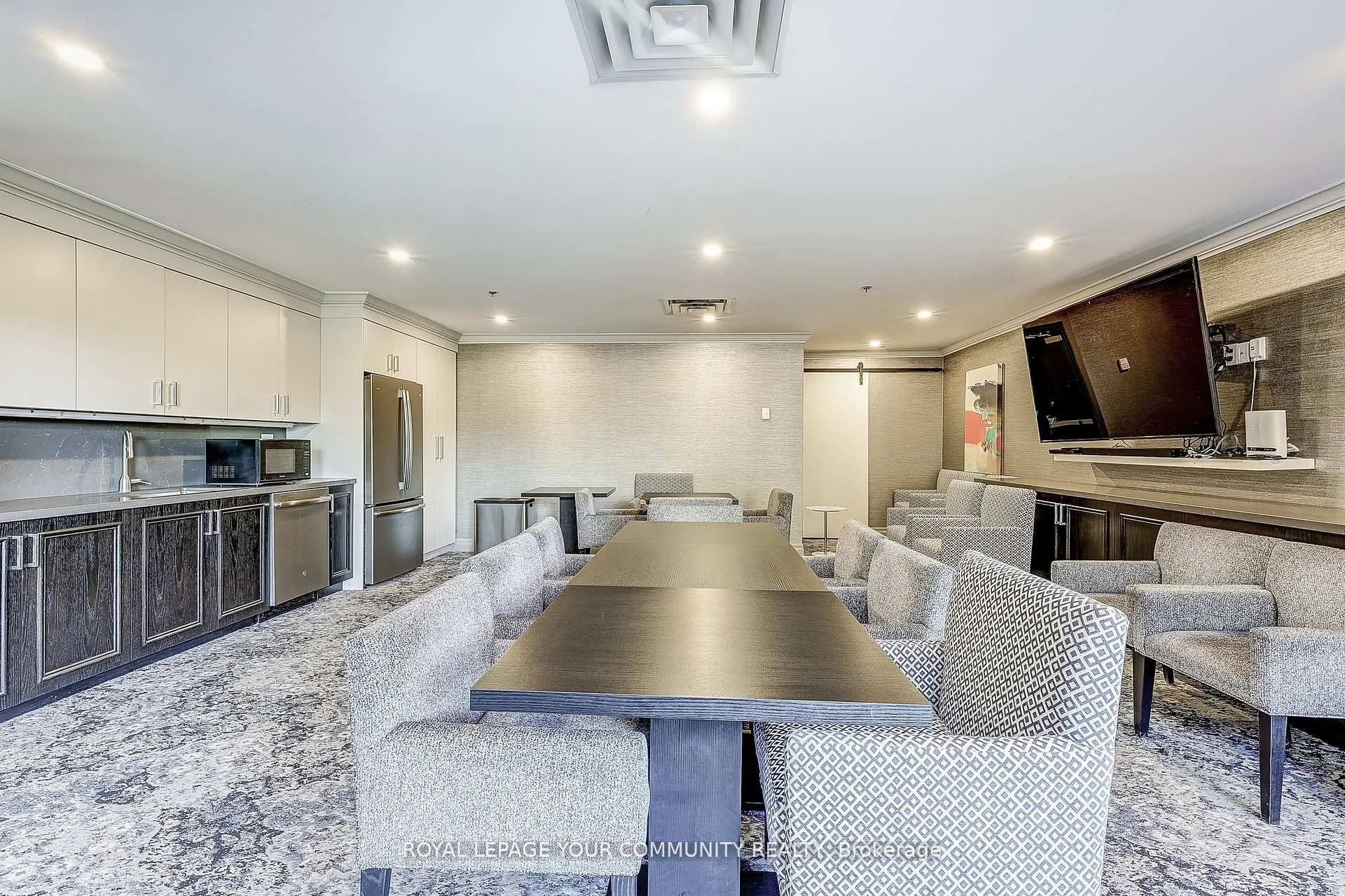 14924 Yonge Street, #114