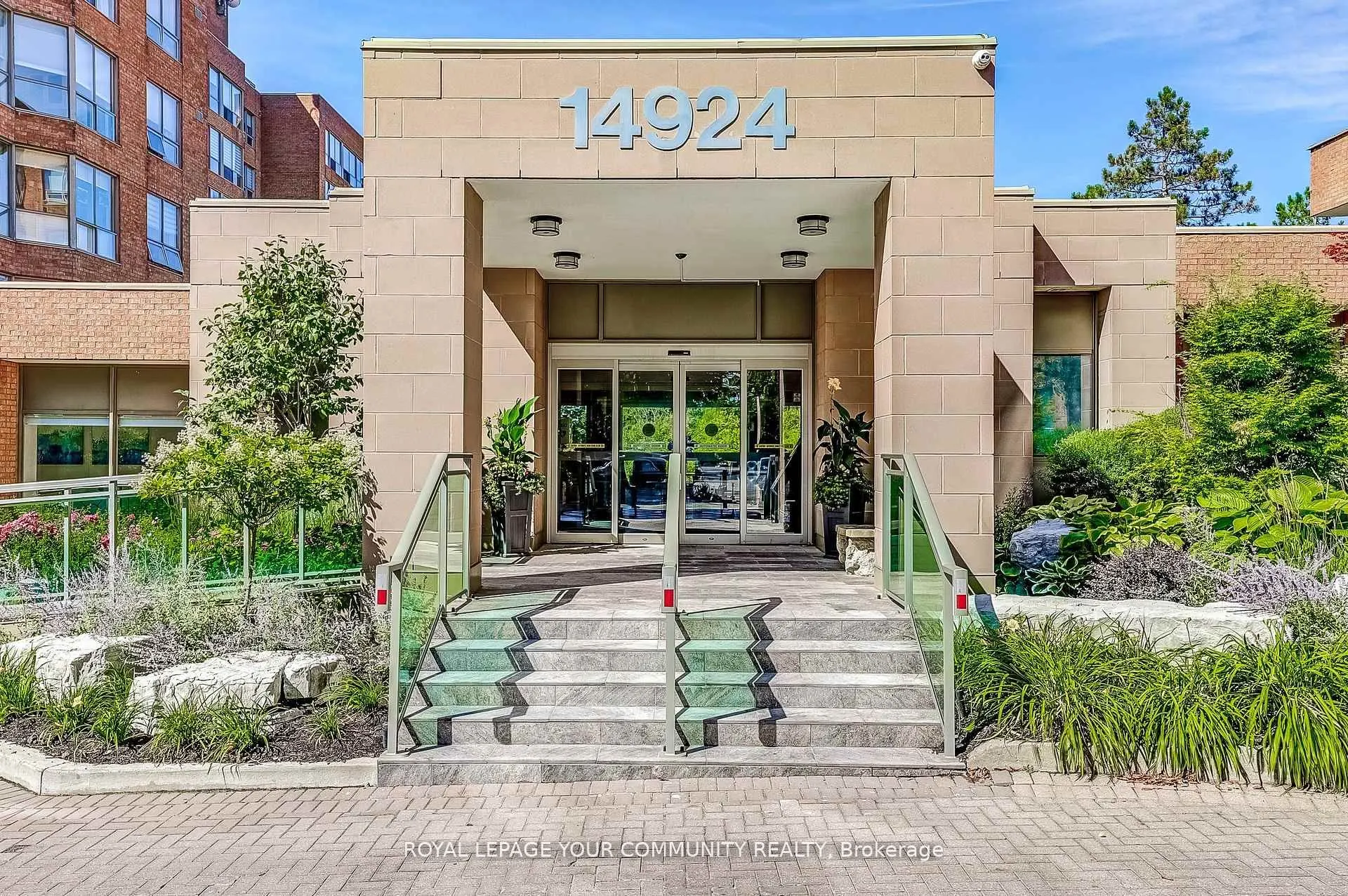 14924 Yonge Street, #114