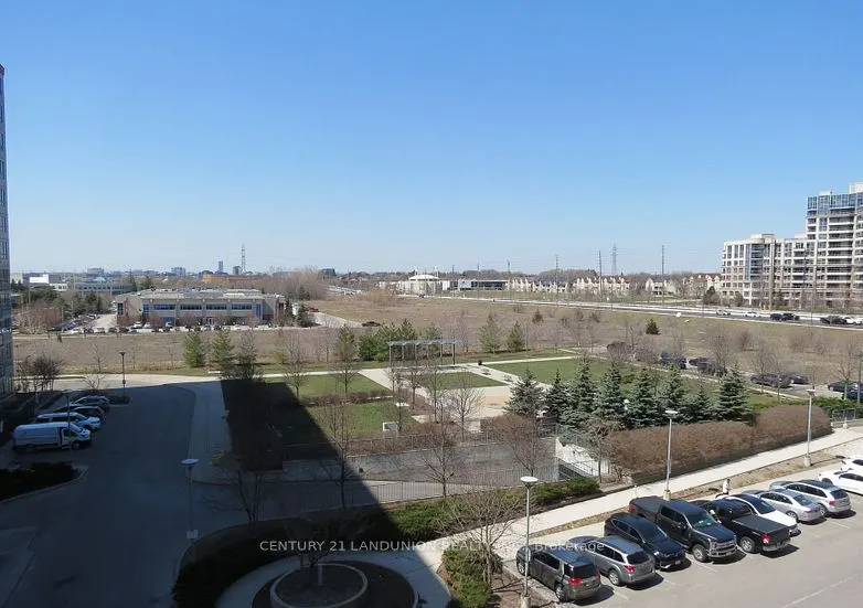 60 South Town Cenre Boulevard, #622