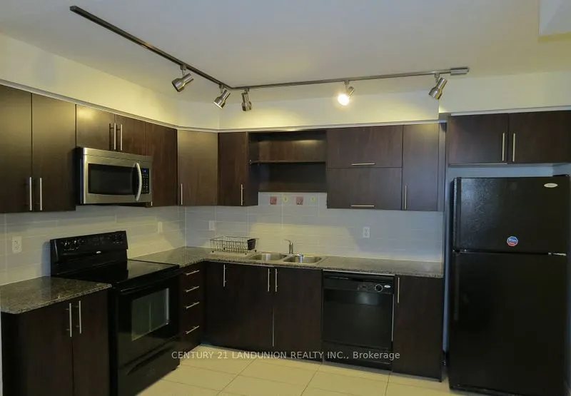 60 South Town Cenre Boulevard, #622