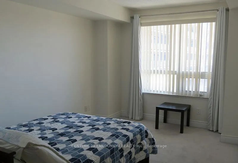 60 South Town Cenre Boulevard, #622