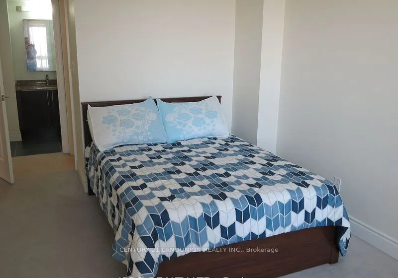 60 South Town Cenre Boulevard, #622