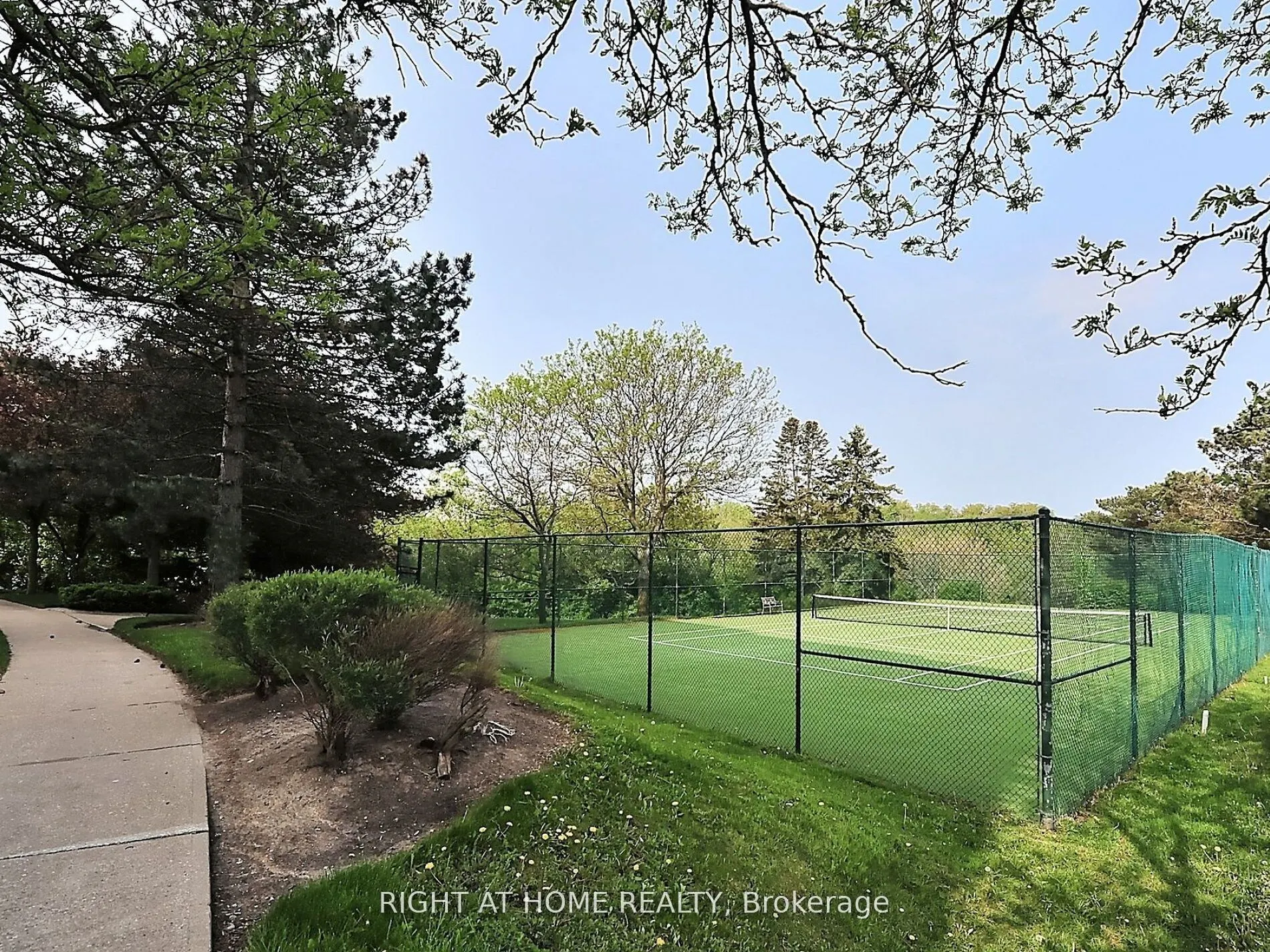 25 Austin Drive, #1123