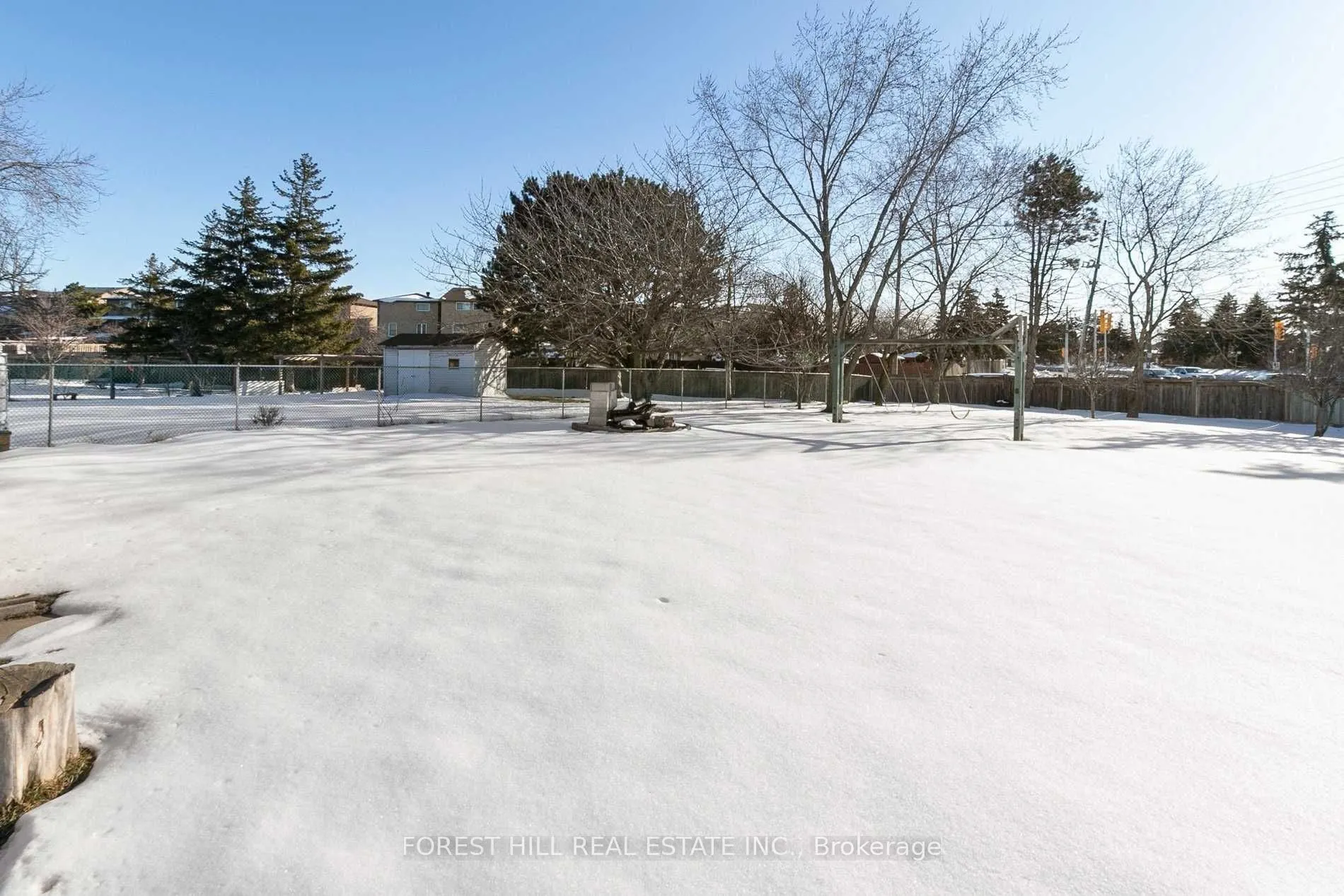 43 Carey Crescent