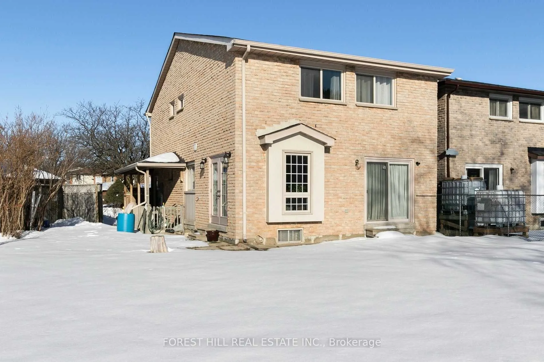 43 Carey Crescent