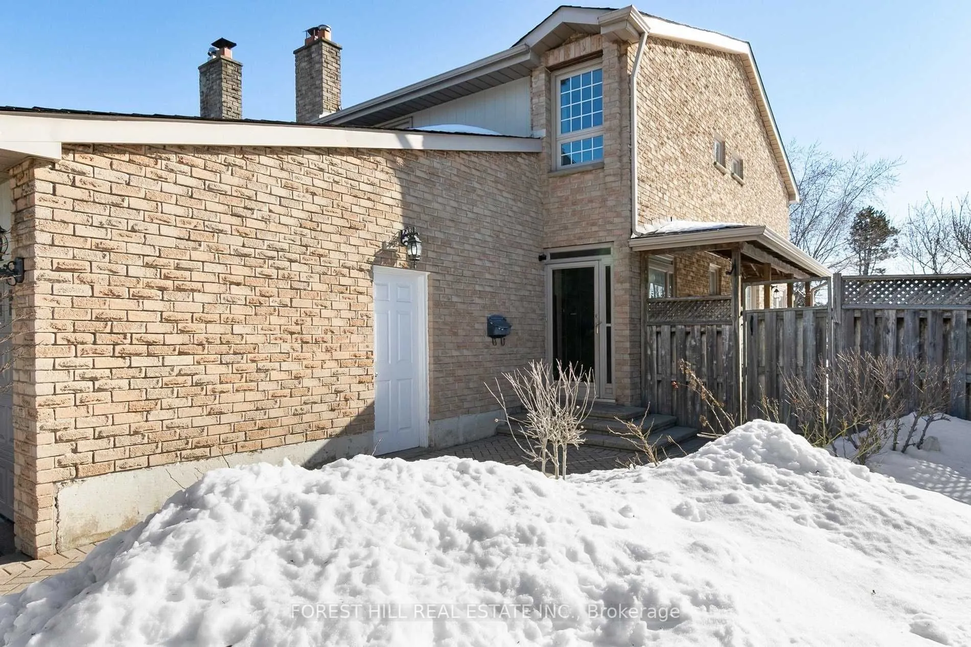43 Carey Crescent
