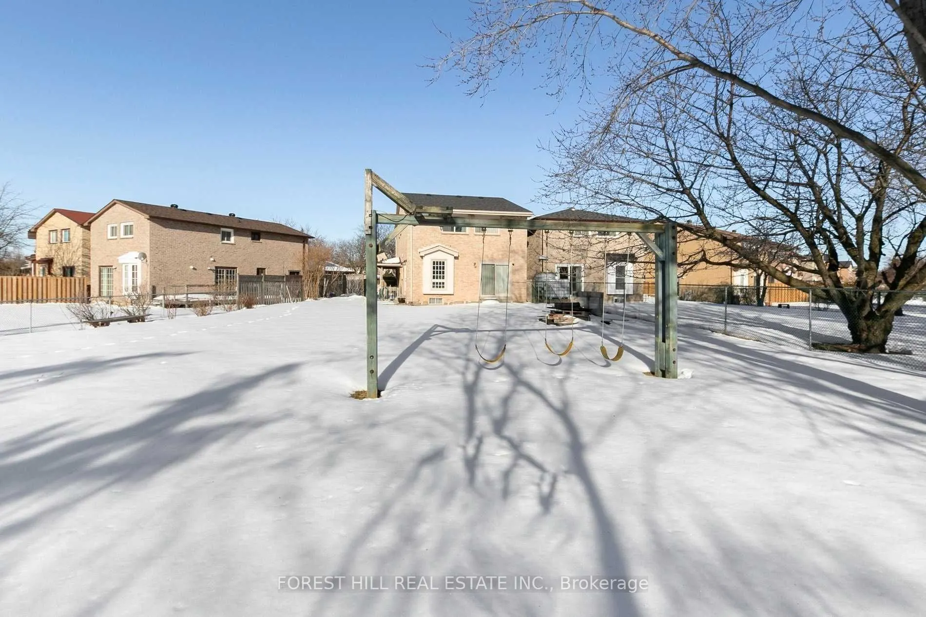 43 Carey Crescent