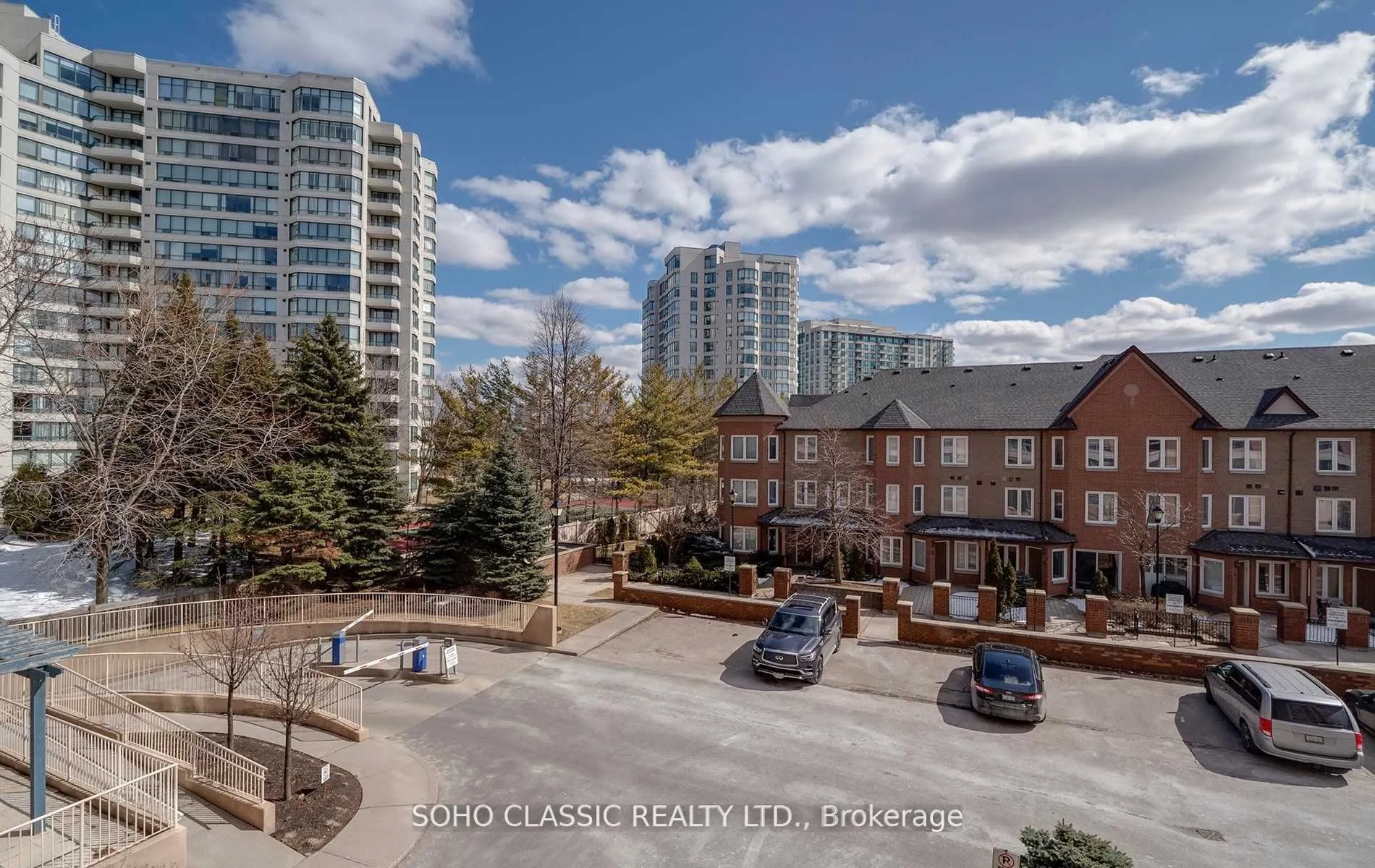745 New Westminster Drive, #408