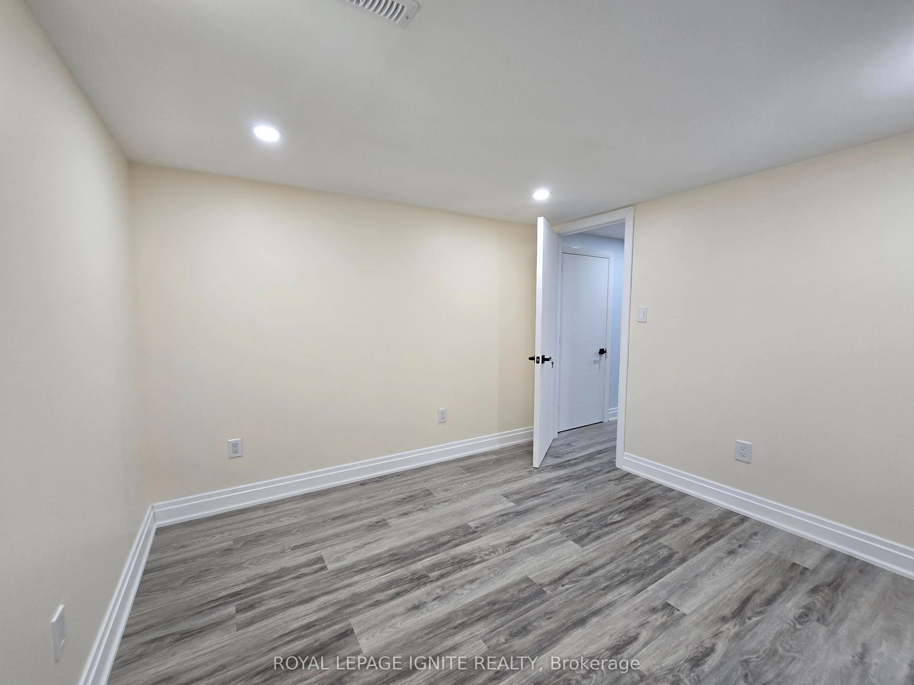 764 Elgin Street, #Basement