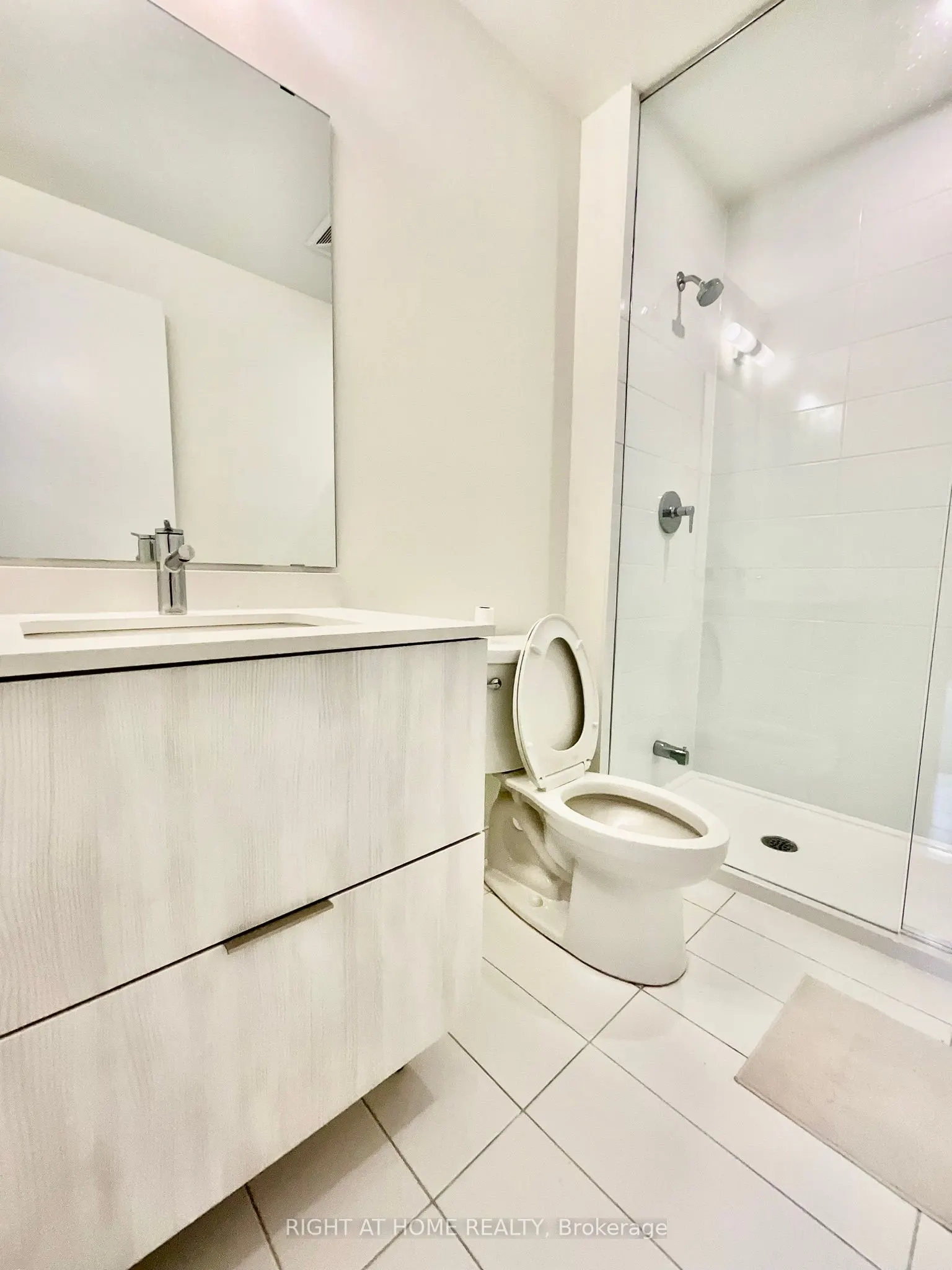 8 Steckley House Lane, #212