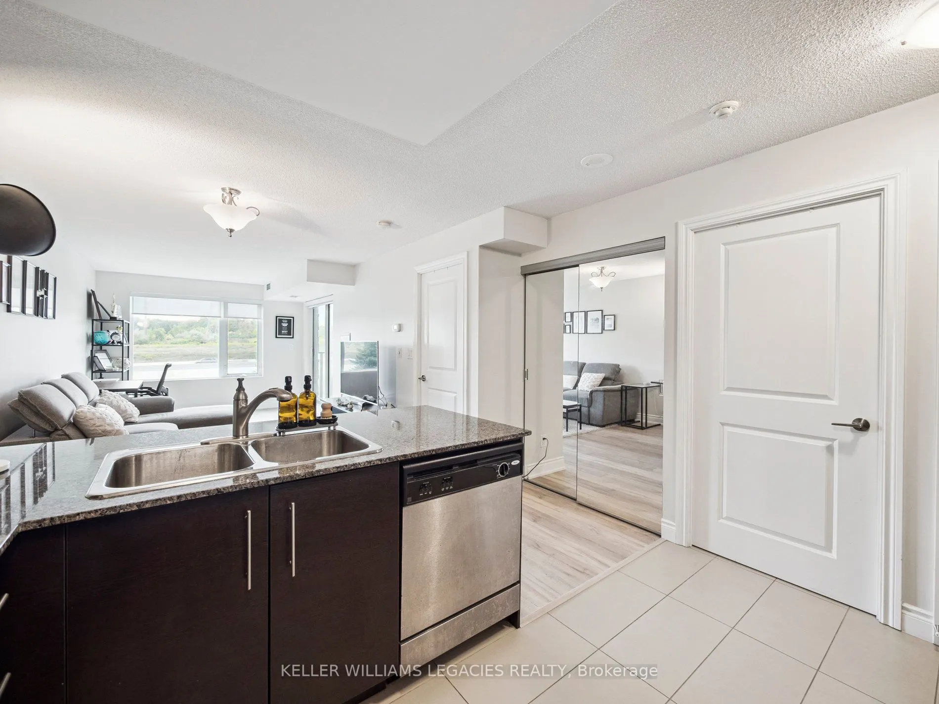 273 South Park Road, #211
