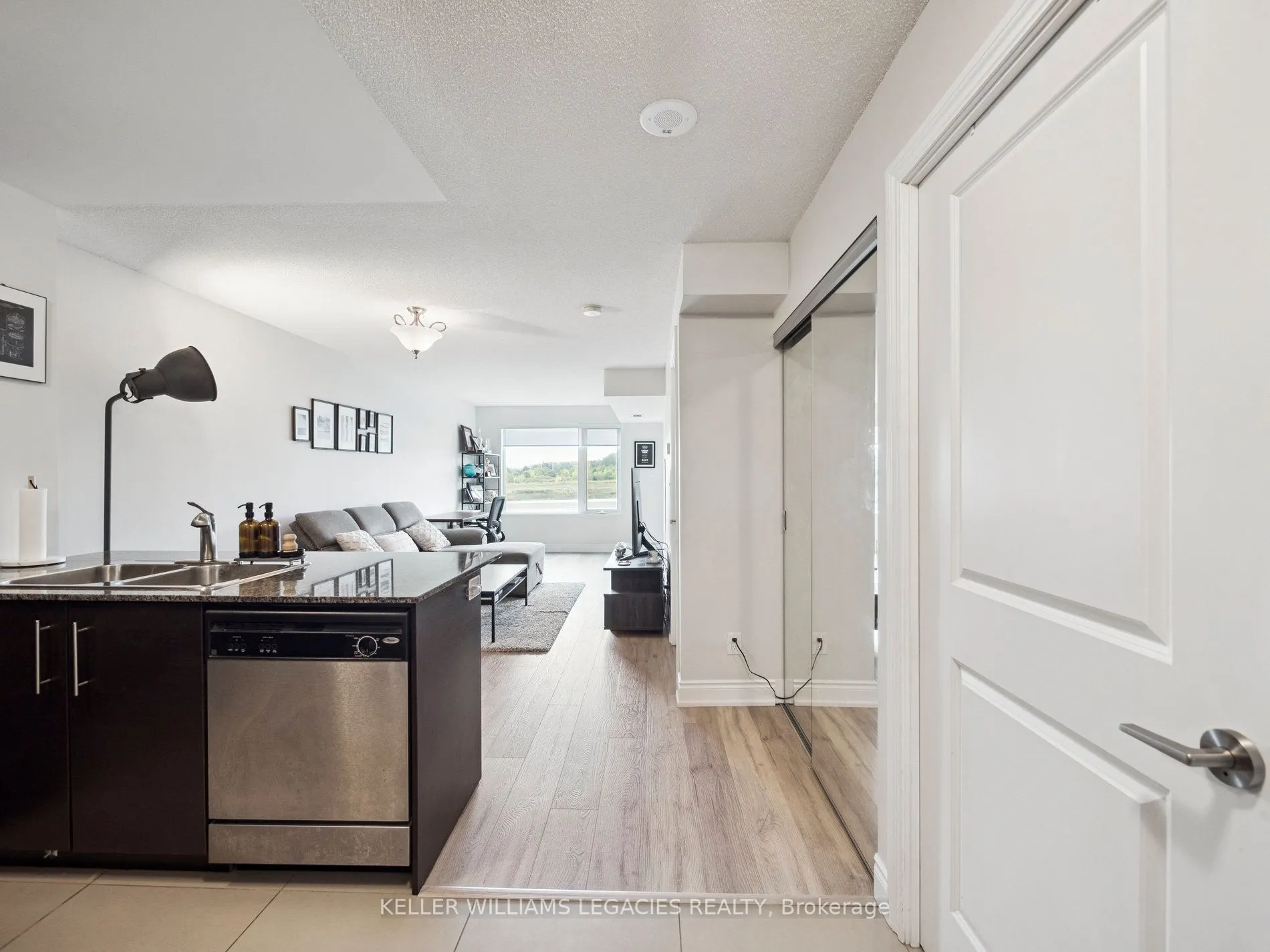 273 South Park Road, #211