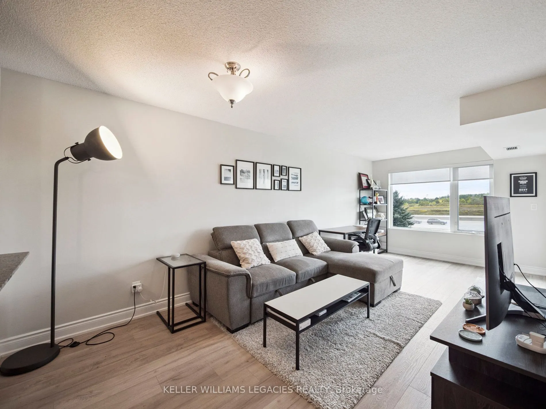 273 South Park Road, #211