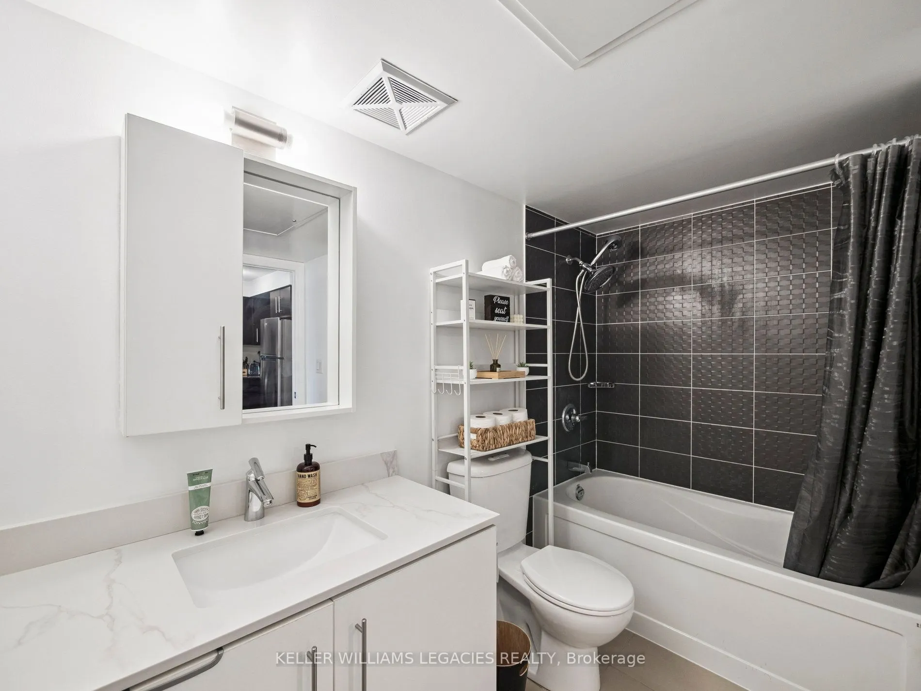 273 South Park Road, #211