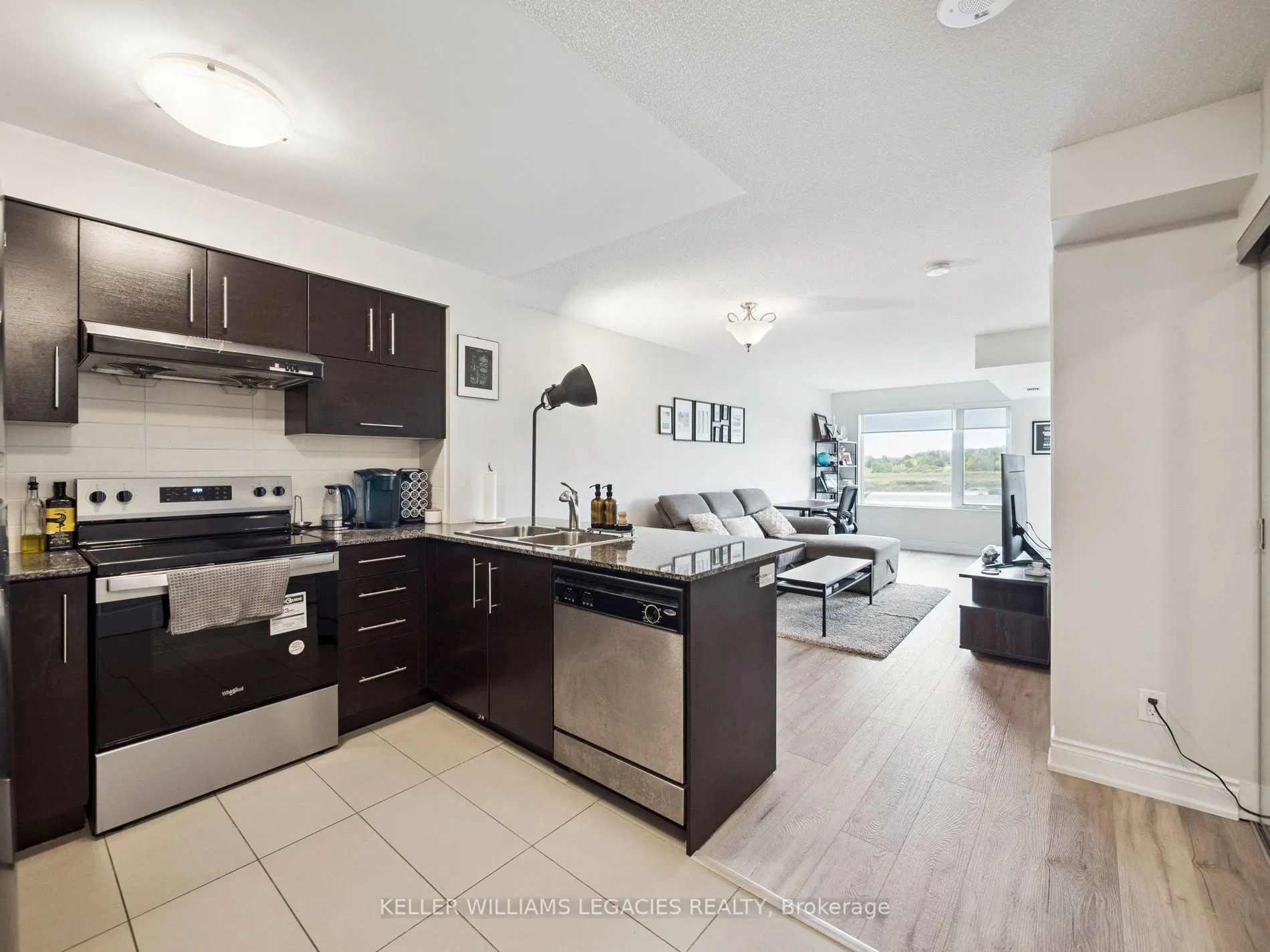273 South Park Road, #211