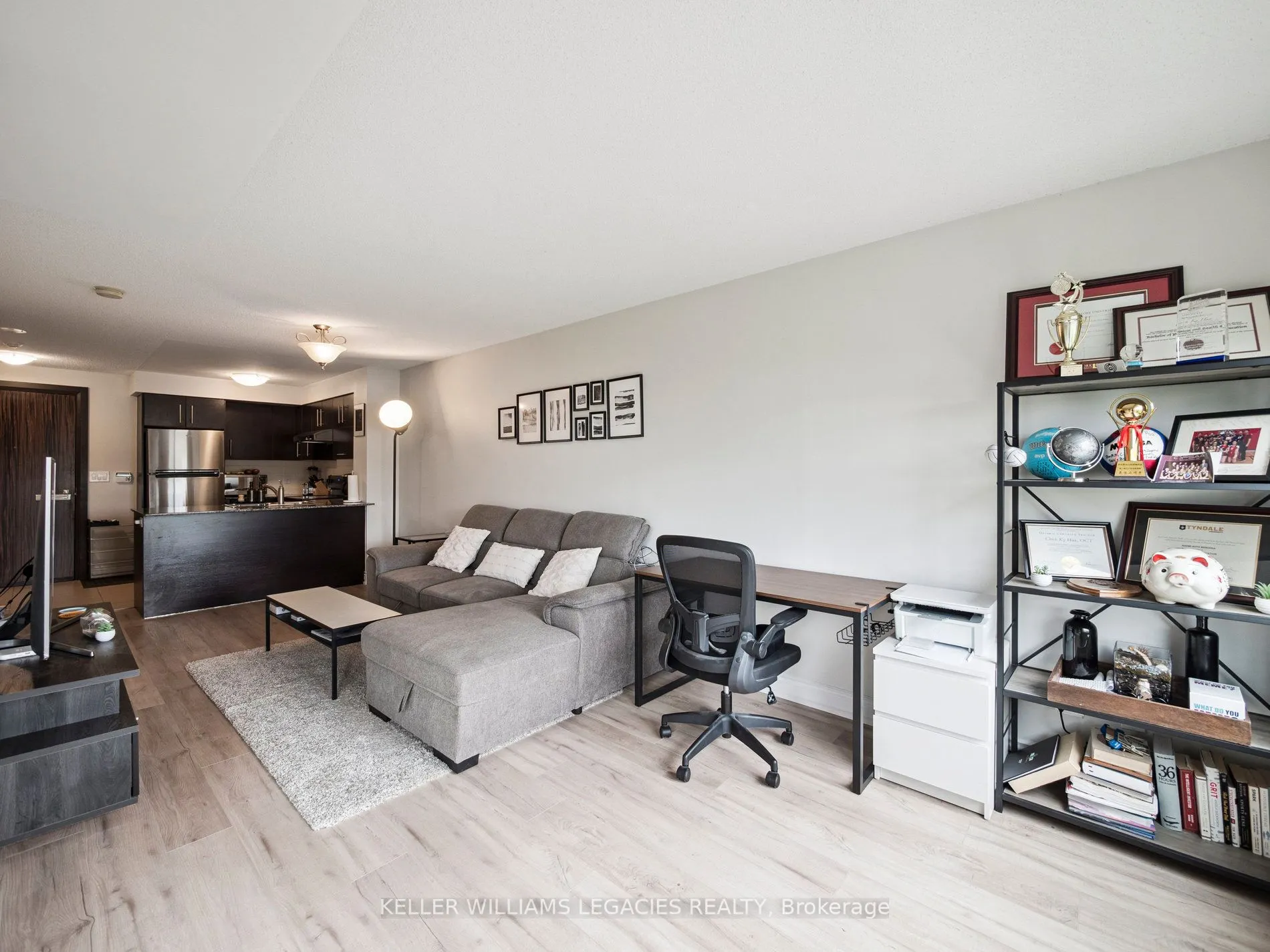 273 South Park Road, #211