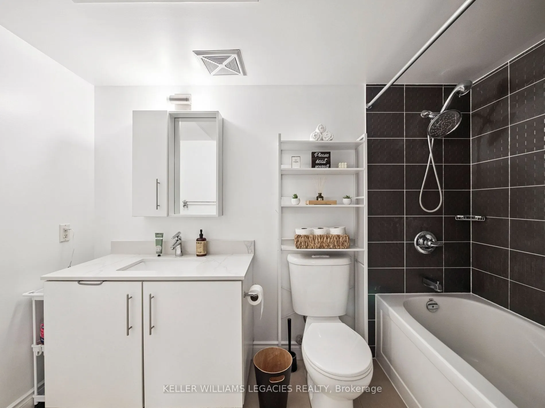 273 South Park Road, #211