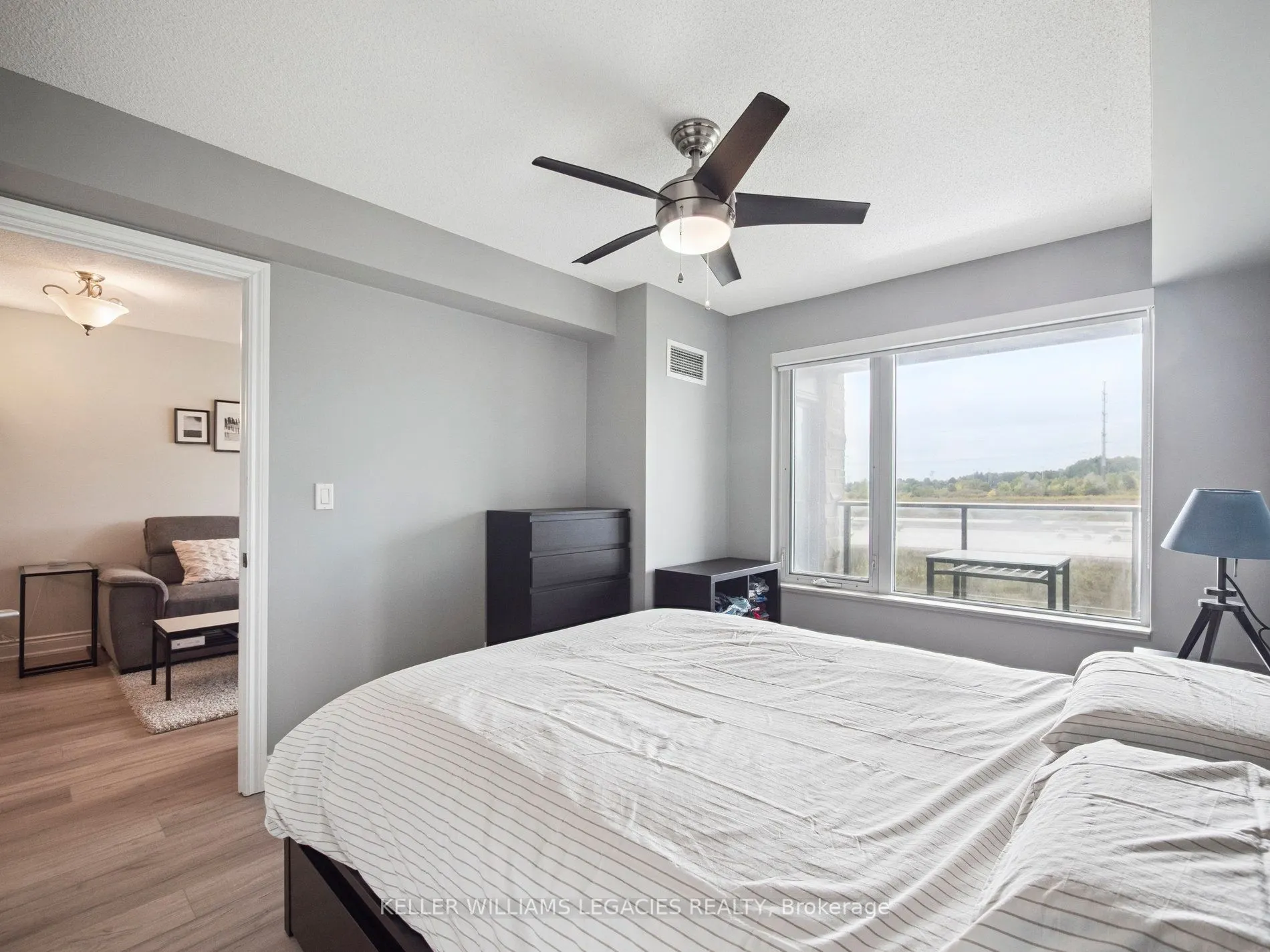 273 South Park Road, #211