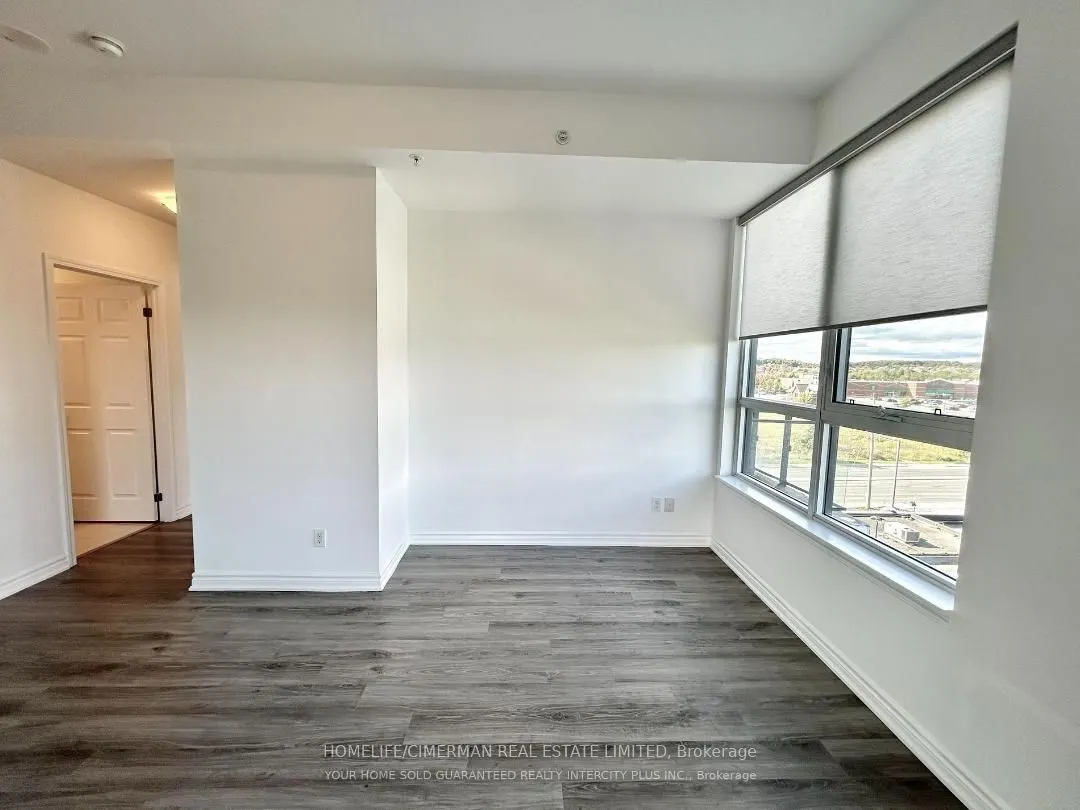 11611 Yonge Street, #725