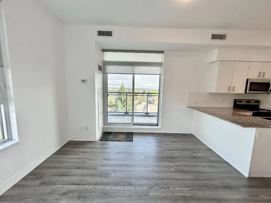 11611 Yonge Street, #725