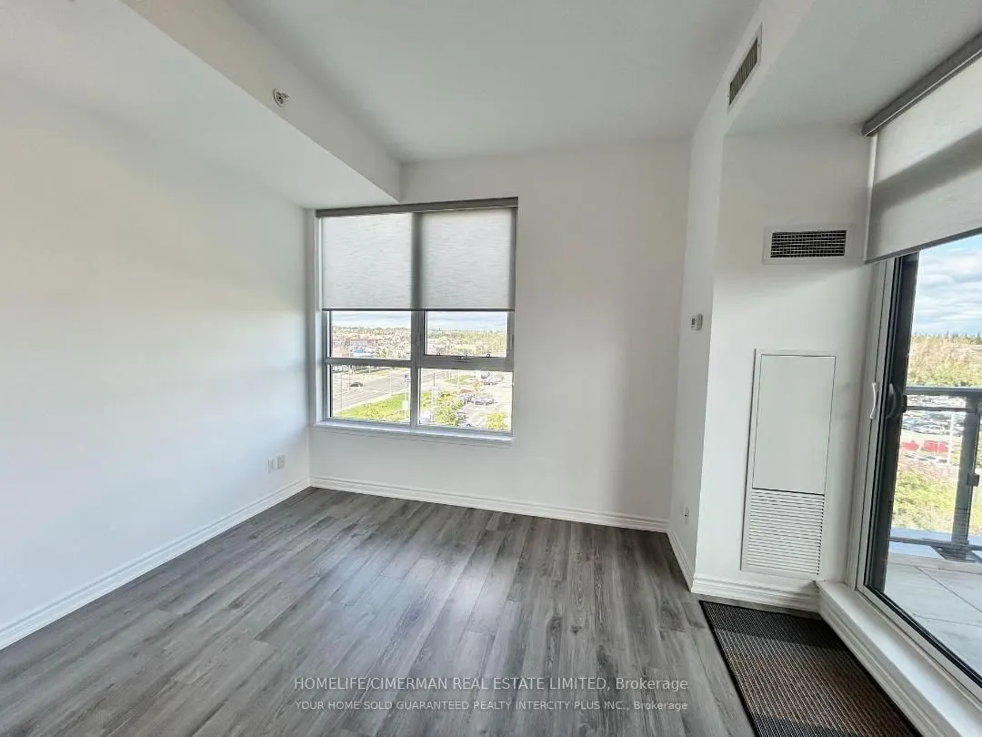 11611 Yonge Street, #725