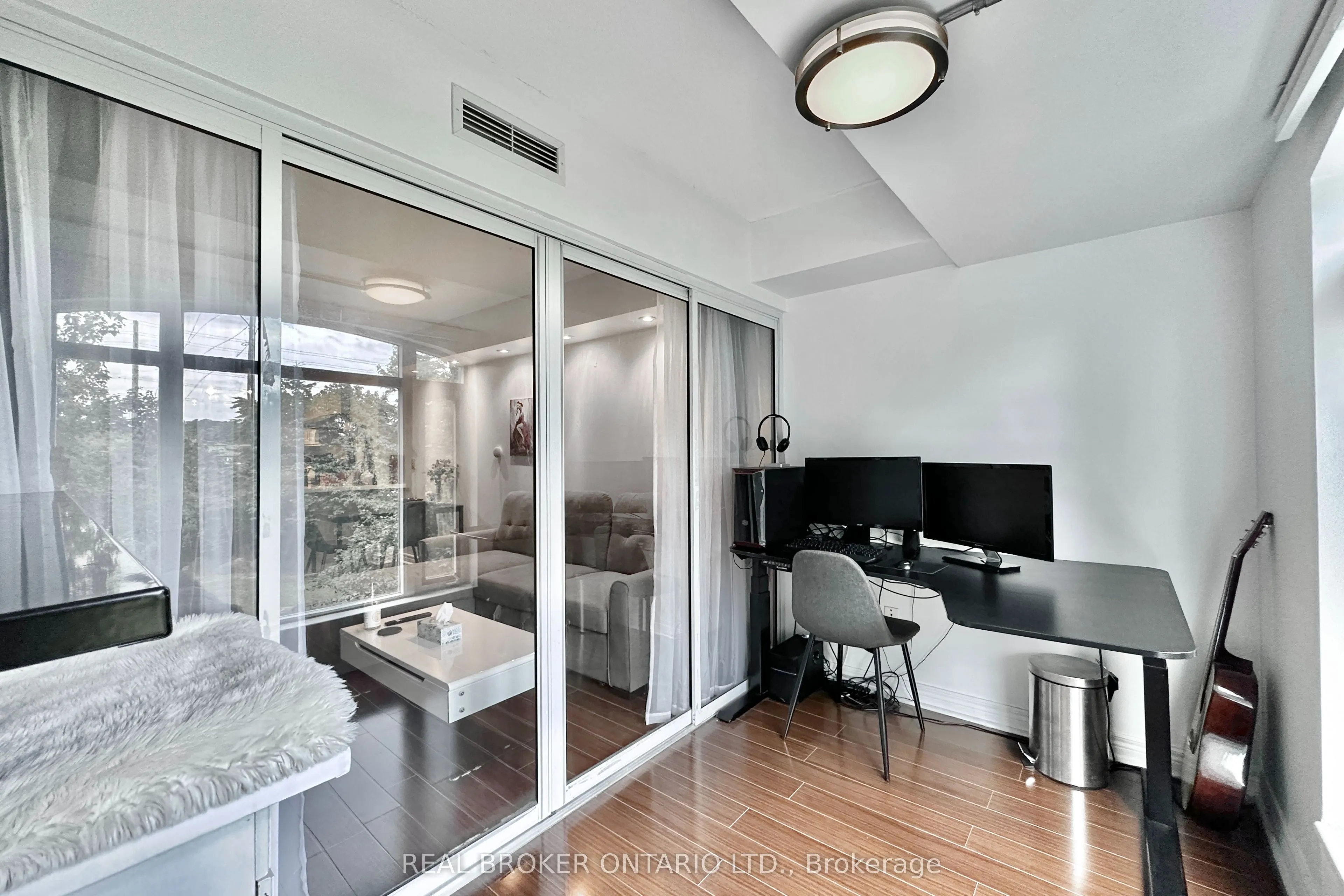 135 Pond Drive, #206