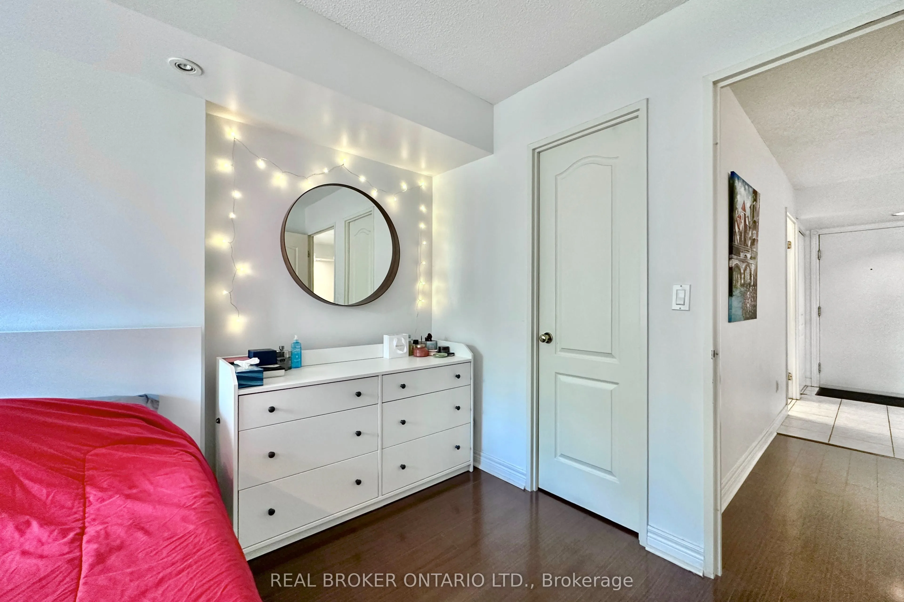 135 Pond Drive, #206