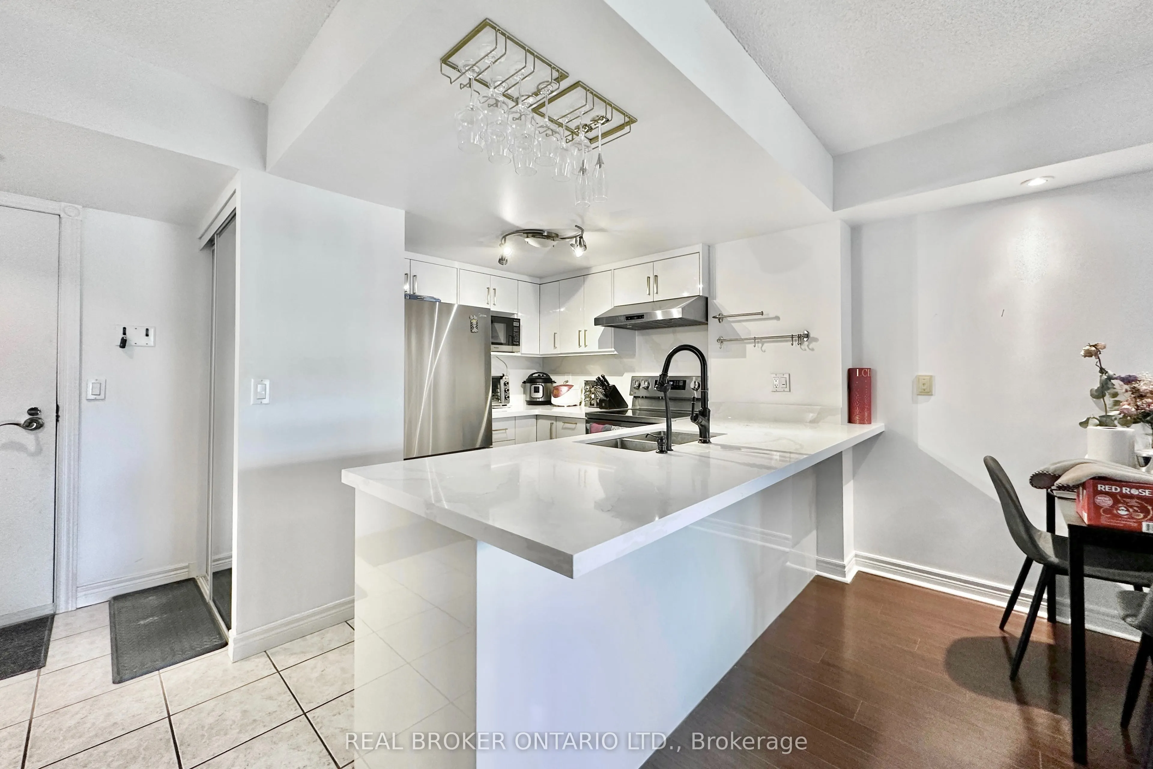 135 Pond Drive, #206