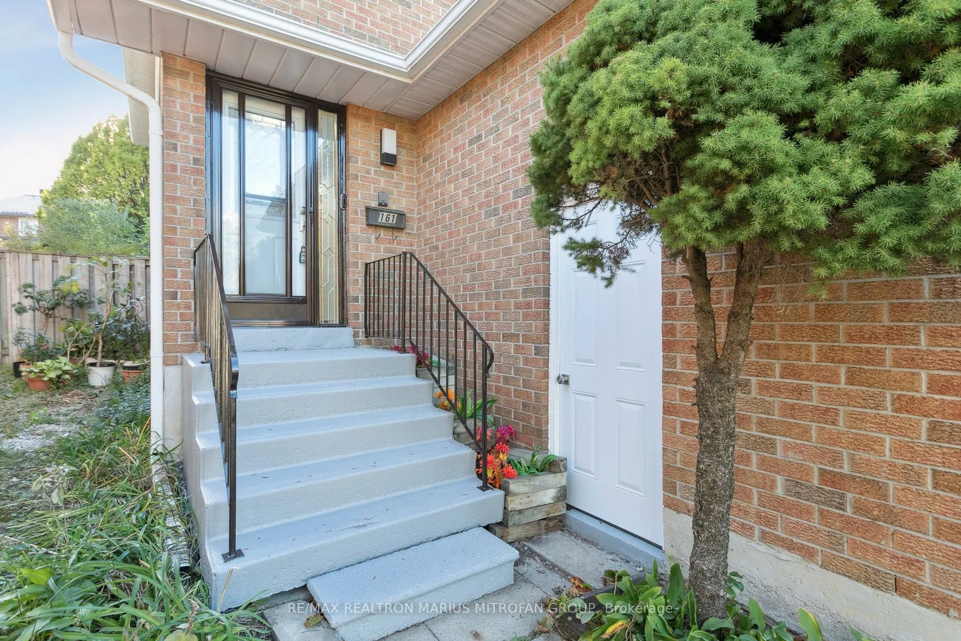 161 Joanna Crescent