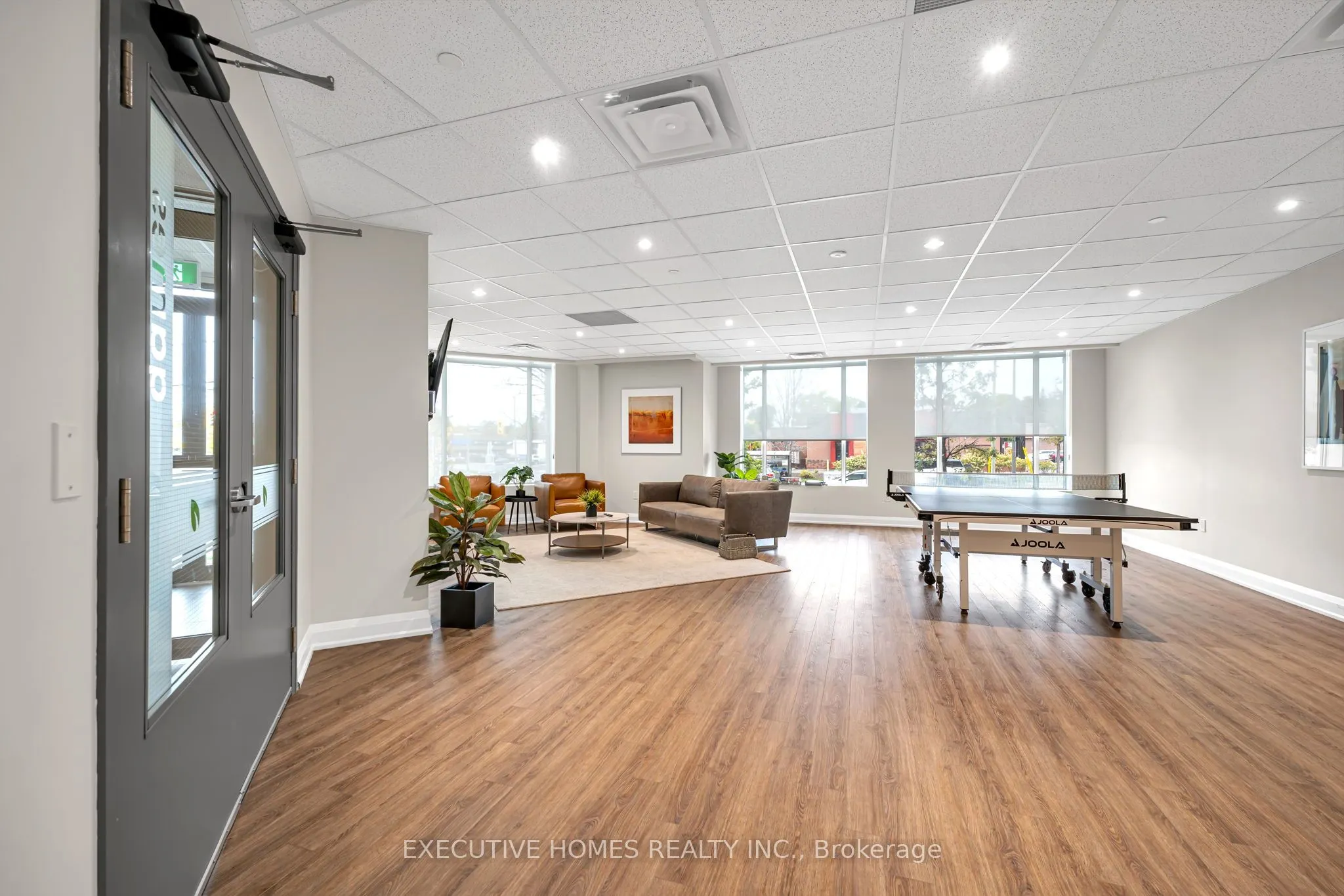 5917 Main Street, #413