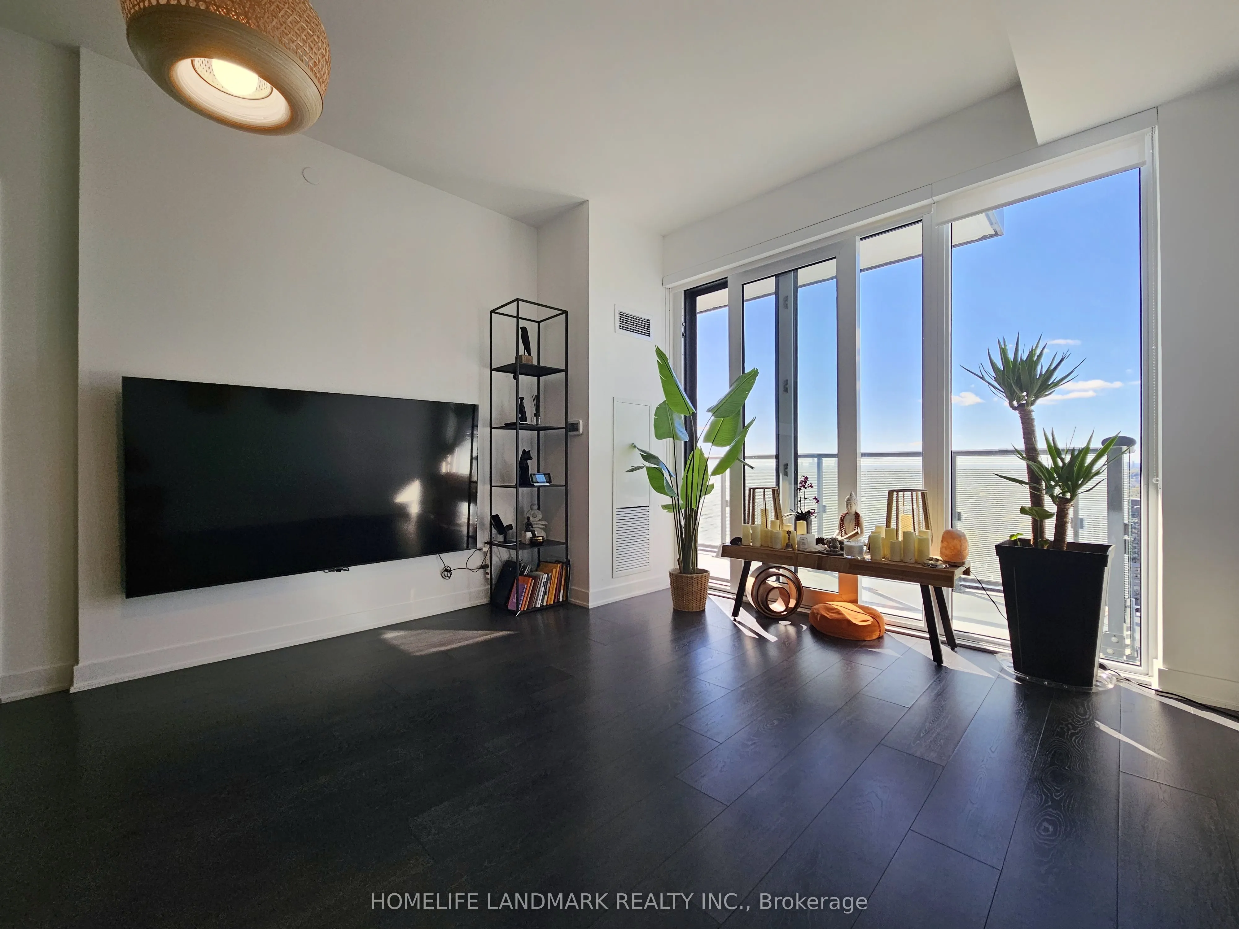 105 Onedia Crescent, #2611