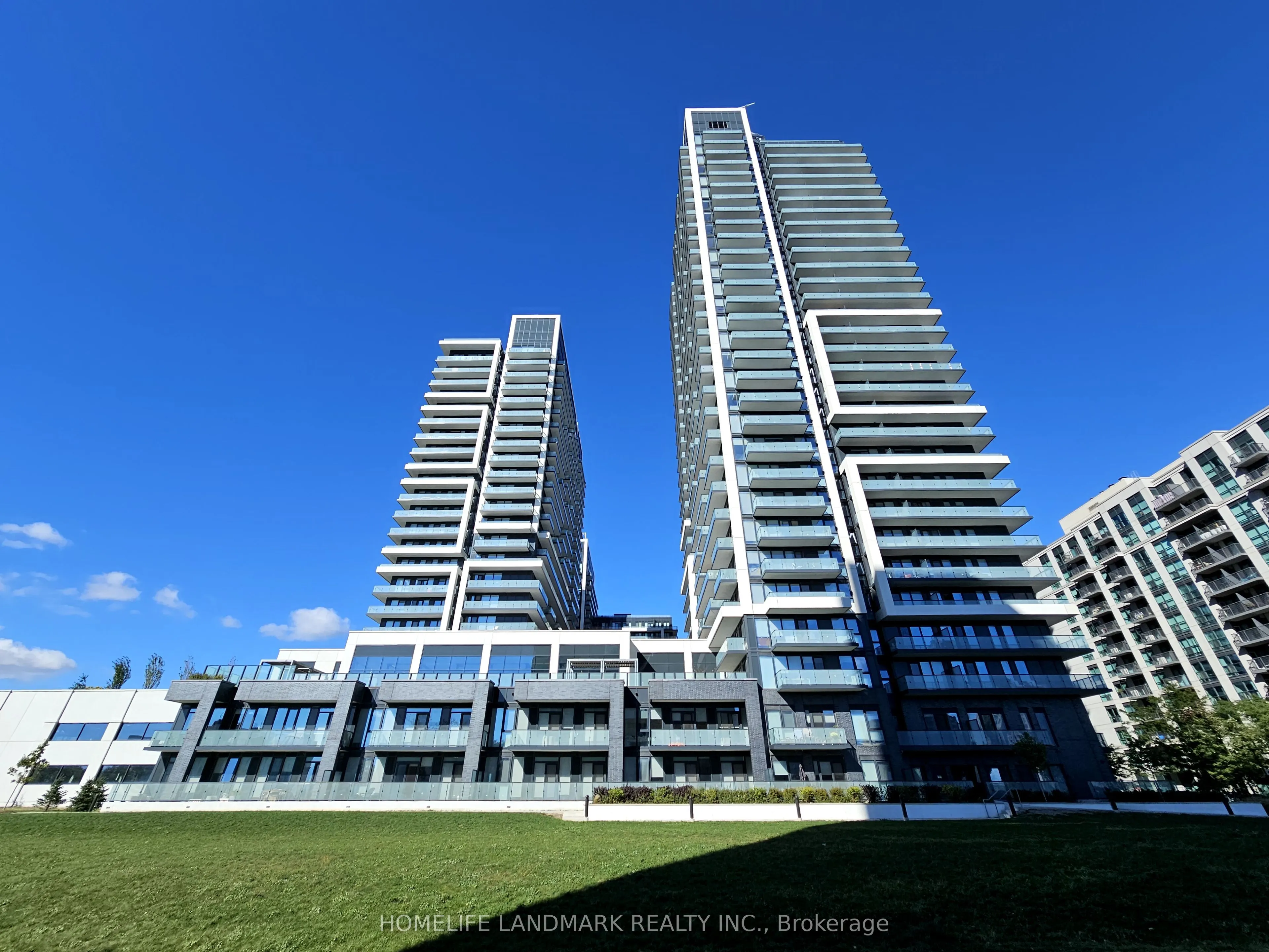 105 Onedia Crescent, #2611