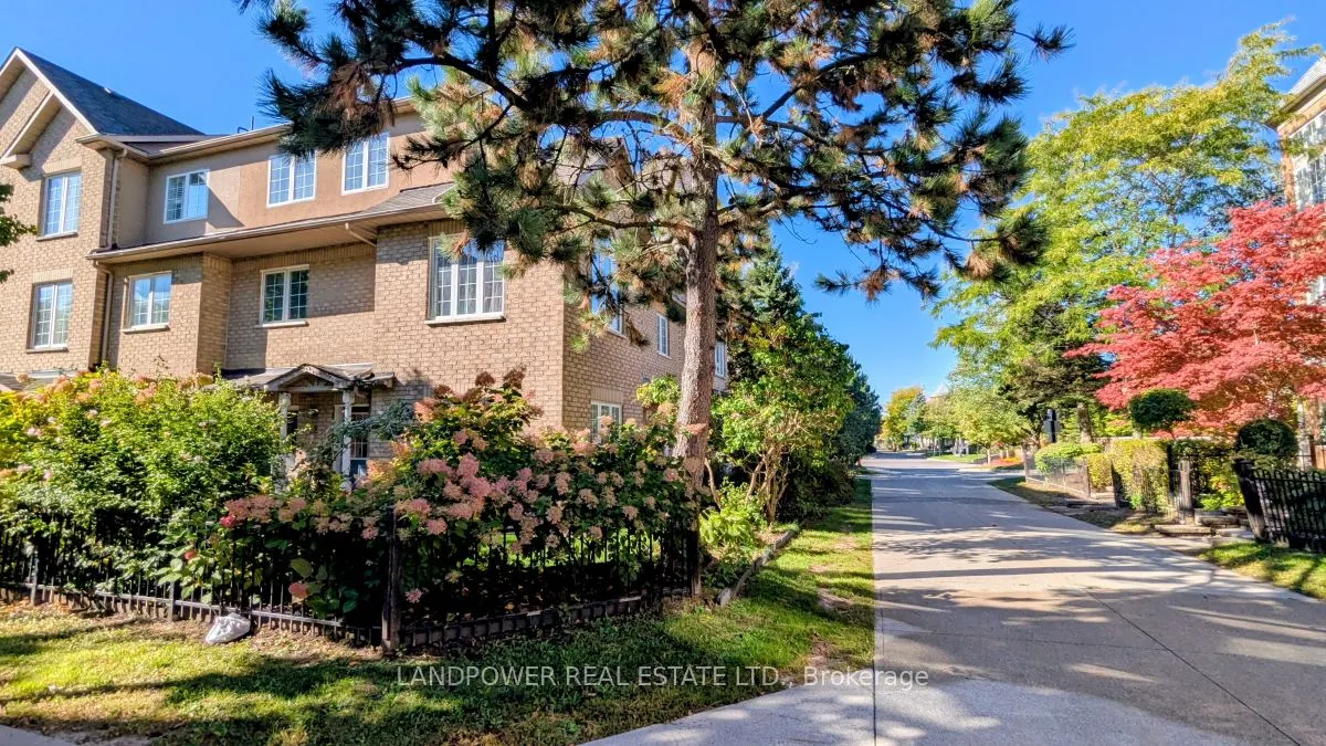 10 Cox Boulevard, #22