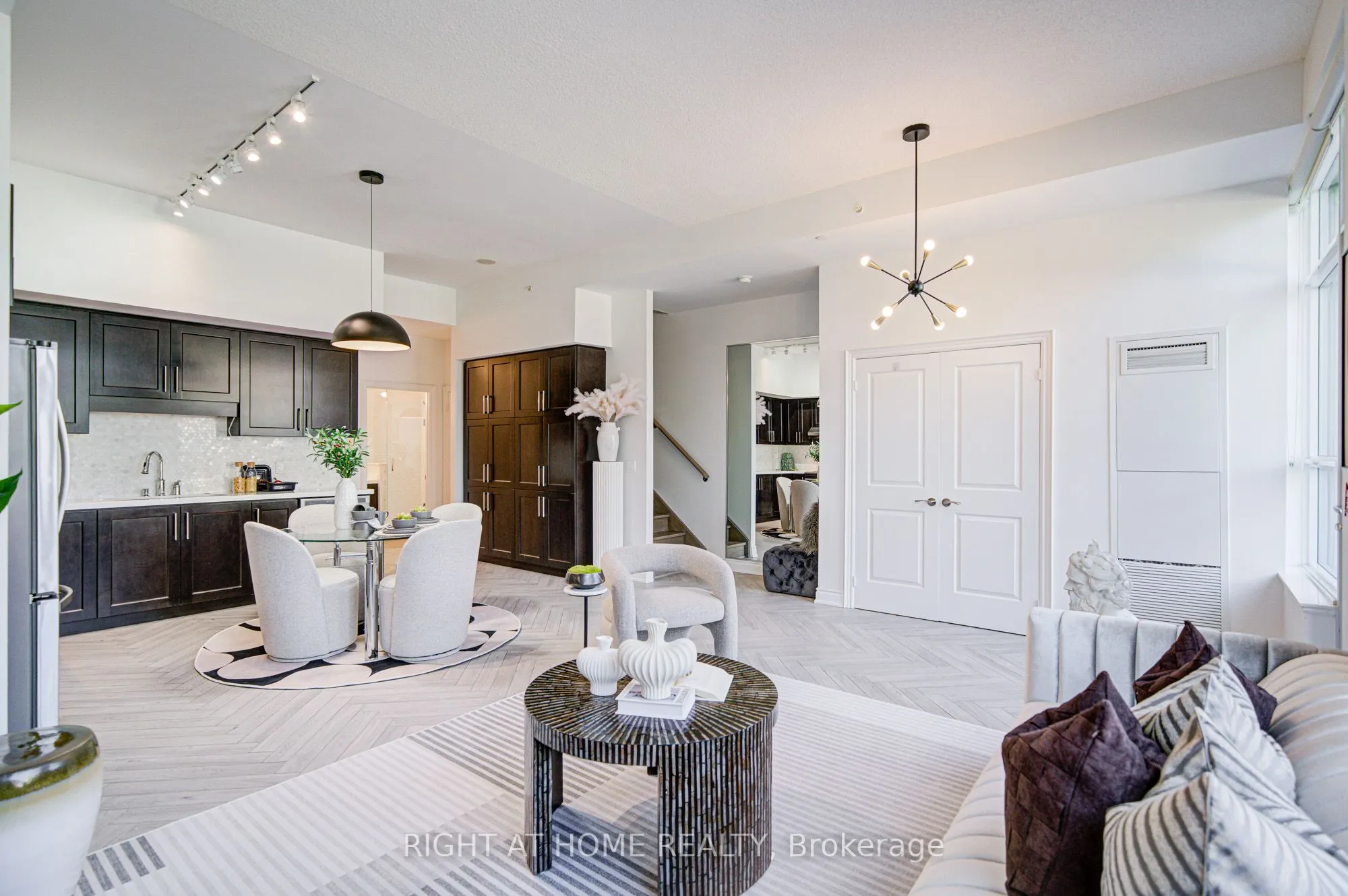 38 Cedarland Drive, #C103