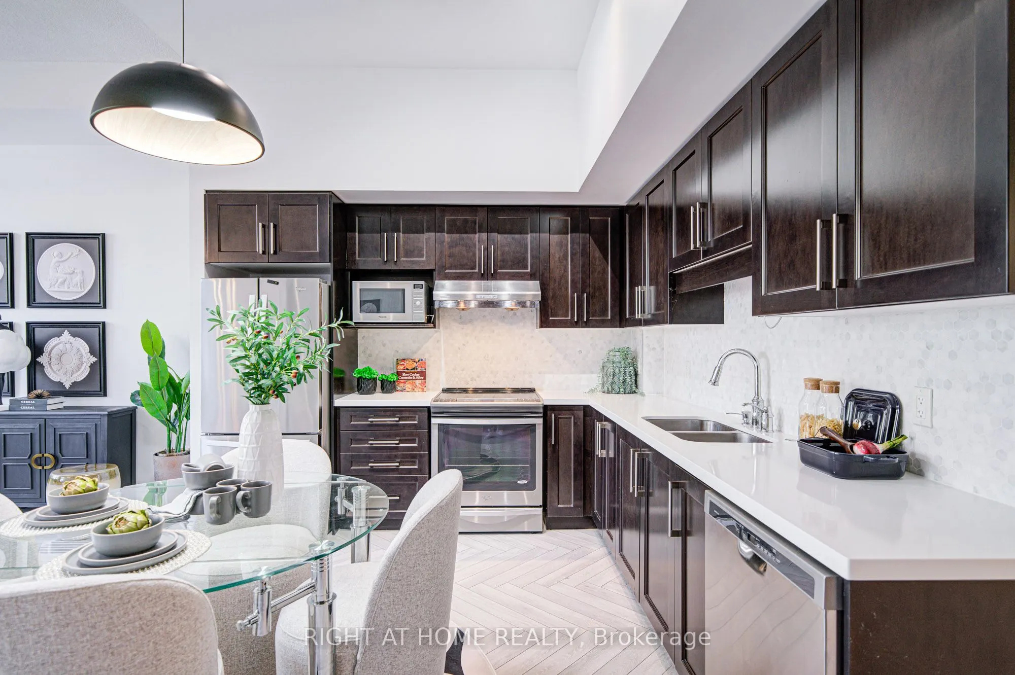 38 Cedarland Drive, #C103