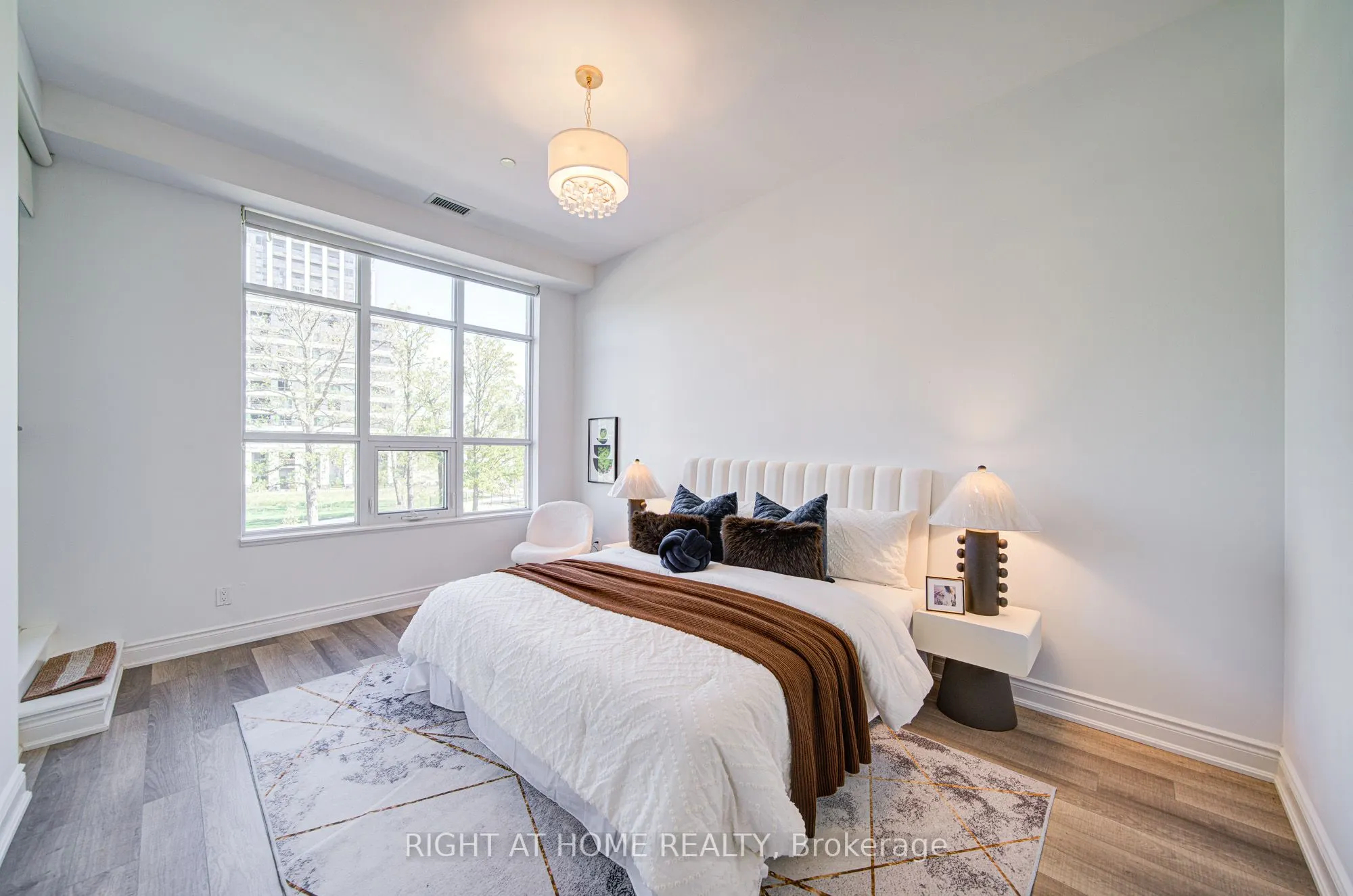 38 Cedarland Drive, #C103