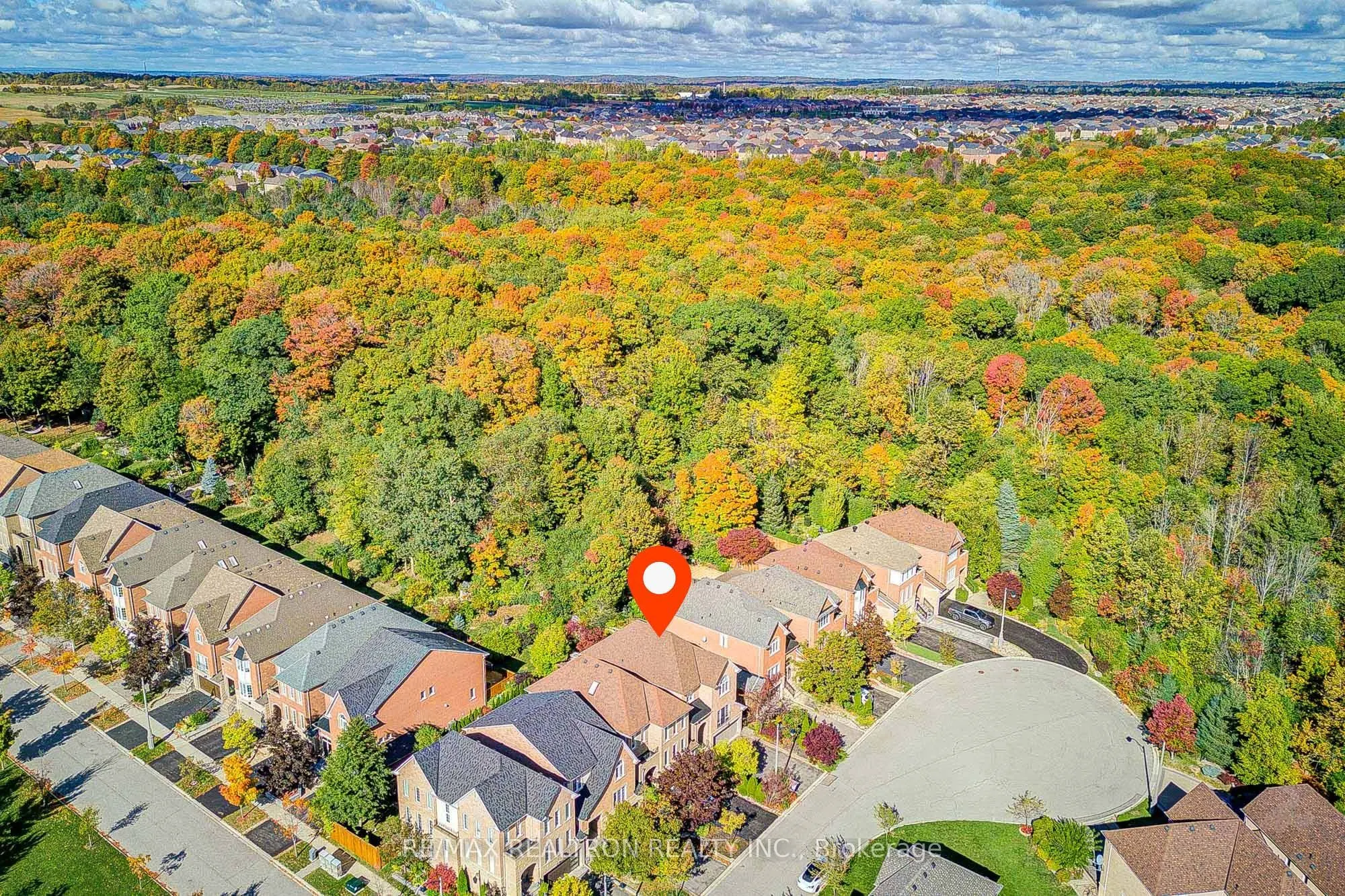 8 Harvest Court