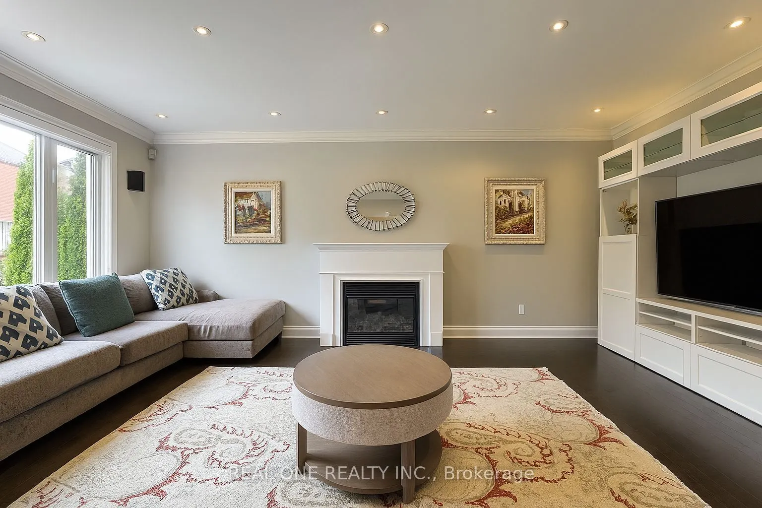 998 Wilbur Pipher Circle