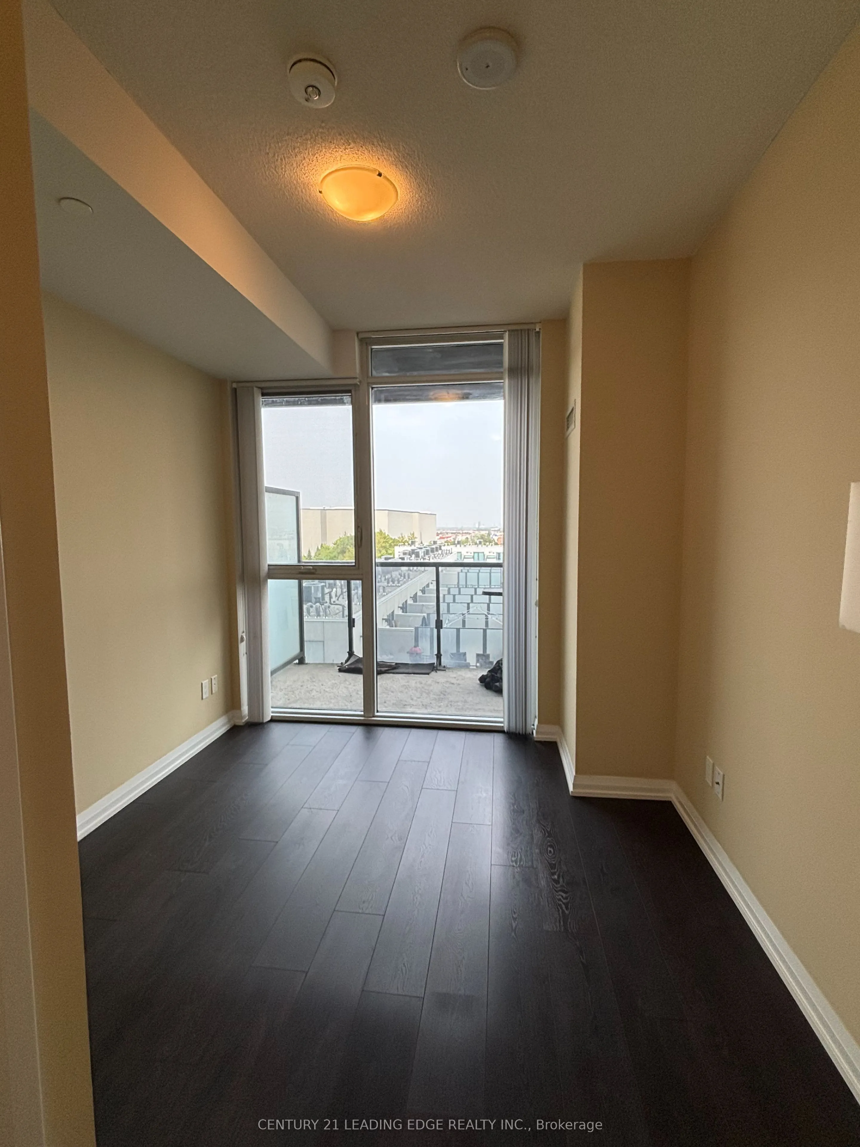 7895 JANE Street, #517