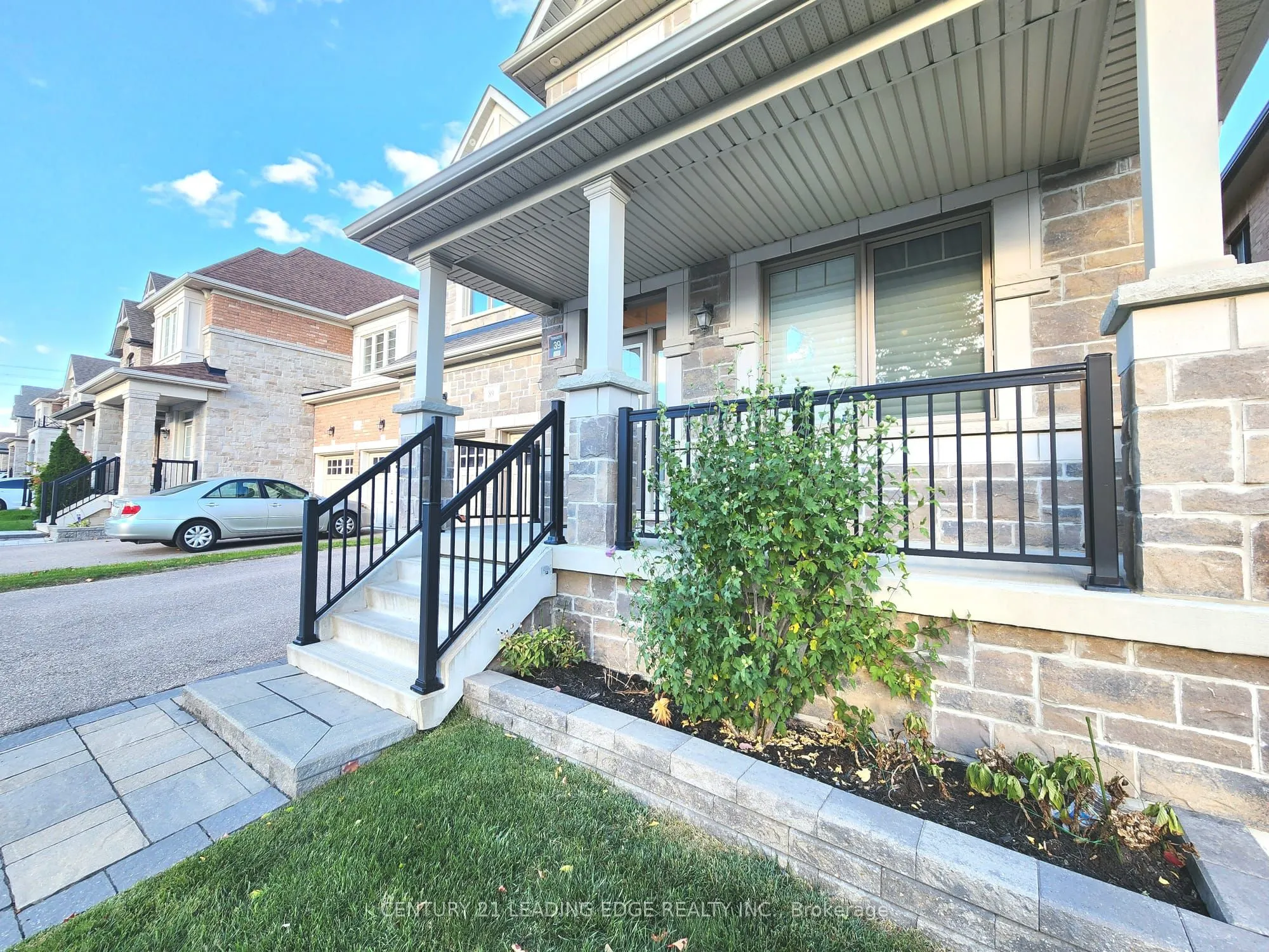 89 Greenspire Avenue